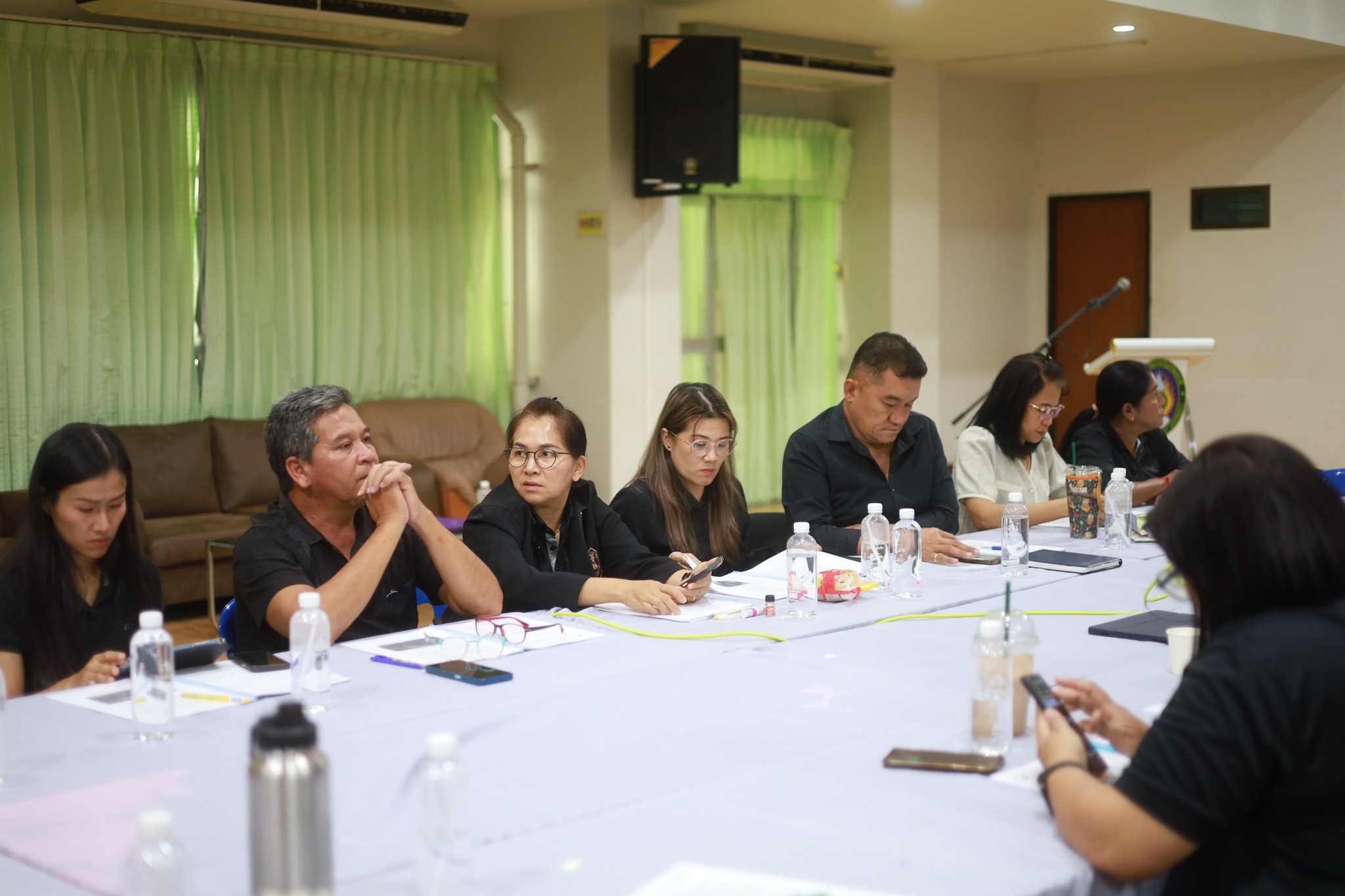 ศูนย์ประสานงาน อพ.สธ.-มร.รพ. จัดประชุมกลุ่มสมาชิกฐานทรัพยากรท้องถิ่นหลักสูตร การบริหารและการจัดการ งานที่ 1 งานที่ 2 และงานที่ 3 ครั้งที่ 1/2569