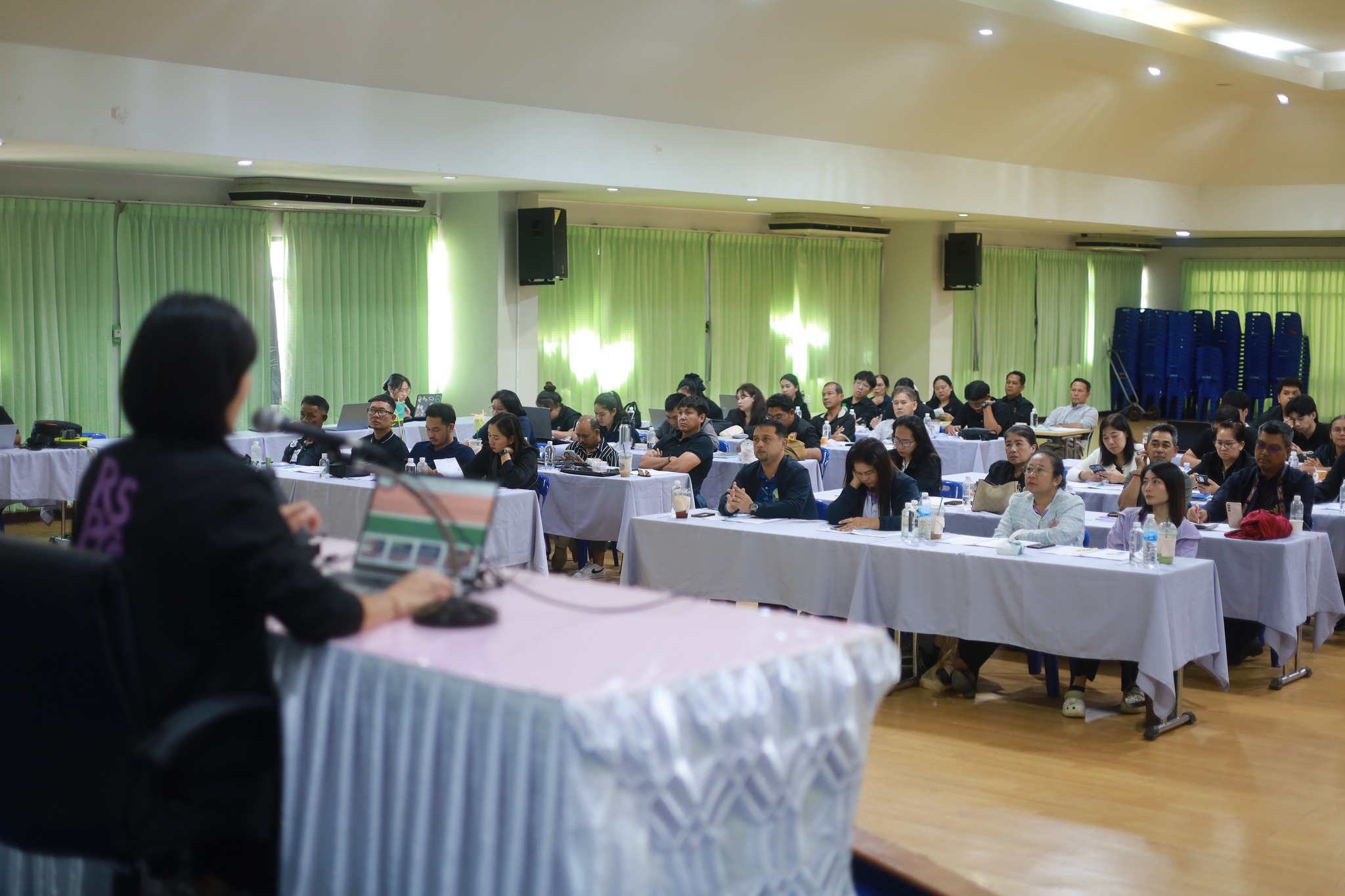 ศูนย์ประสานงาน อพ.สธ.-มร.รพ. จัดประชุมกลุ่มสมาชิกฐานทรัพยากรท้องถิ่นหลักสูตร การบริหารและการจัดการ งานที่ 1 งานที่ 2 และงานที่ 3 ครั้งที่ 1/2569