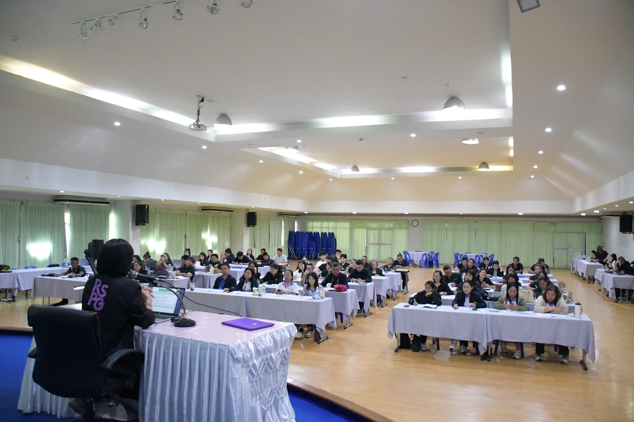 ศูนย์ประสานงาน อพ.สธ.-มร.รพ. จัดประชุมกลุ่มสมาชิกฐานทรัพยากรท้องถิ่นหลักสูตร การบริหารและการจัดการ งานที่ 1 งานที่ 2 และงานที่ 3 ครั้งที่ 1/2569