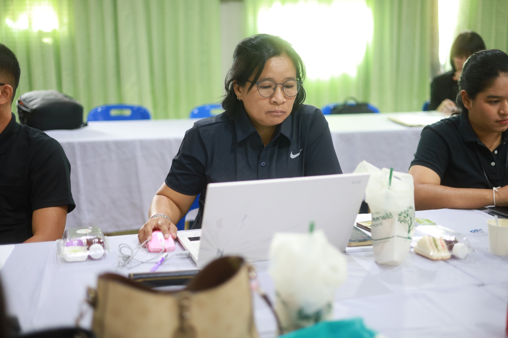 ศูนย์ประสานงาน อพ.สธ.-มร.รพ. จัดพิธีปิดและมอบเกียรติบัตร การประชุมกลุ่มสมาชิกฐานทรัพยากรท้องถิ่น หลักสูตร การบริหารและการจัดการ งานที่ 1 งานที่ 2 และงานที่ 3 ครั้งที่ 1/2569