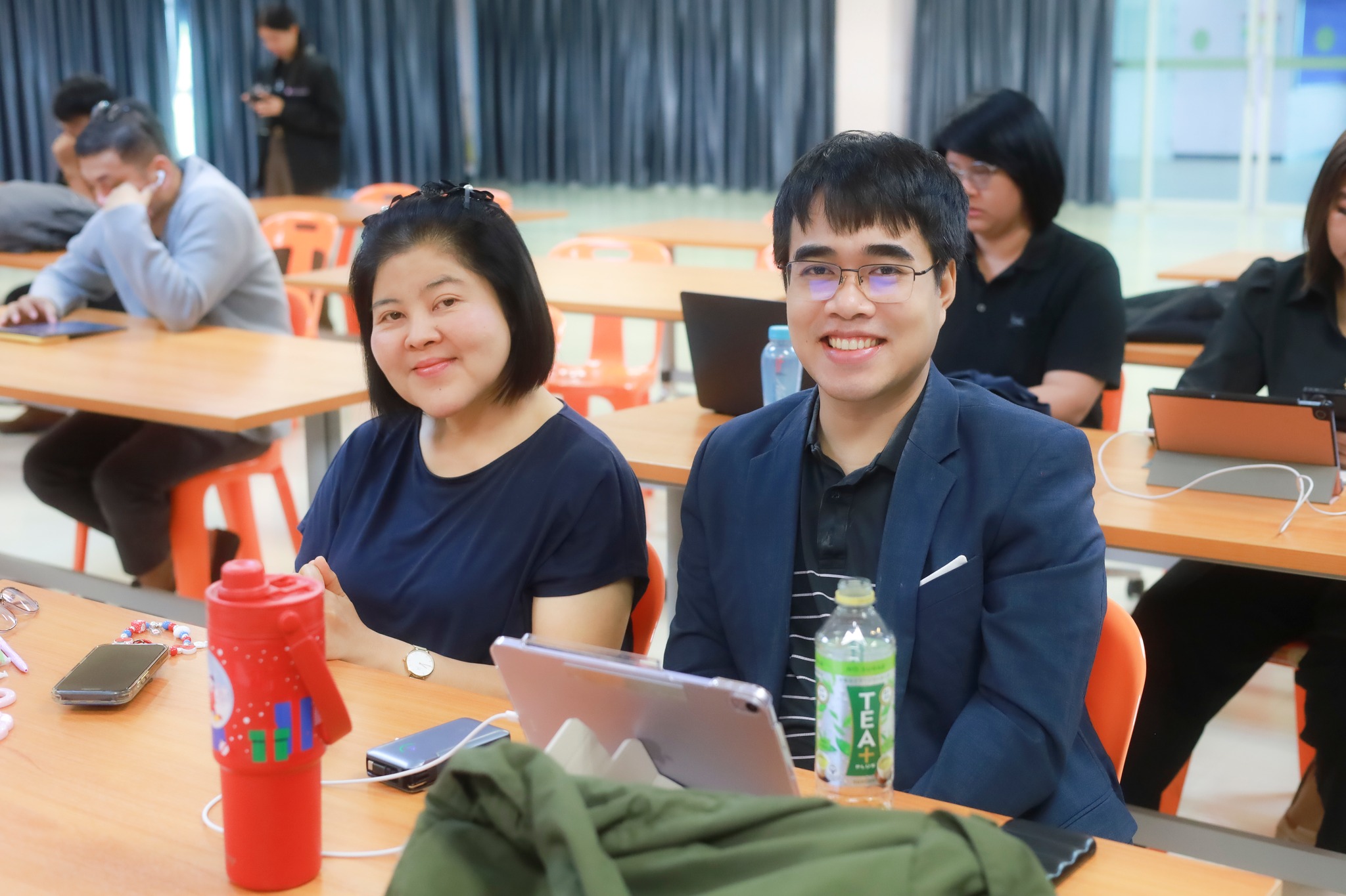 ศูนย์ประสานงาน อพ.สธ.-มร.รพ. จัดอบรมปฏิบัติการการพัฒนาแผนงานวิจัยและข้อเสนอโครงการบริการวิชาการ อพ.สธ. ปี 2571