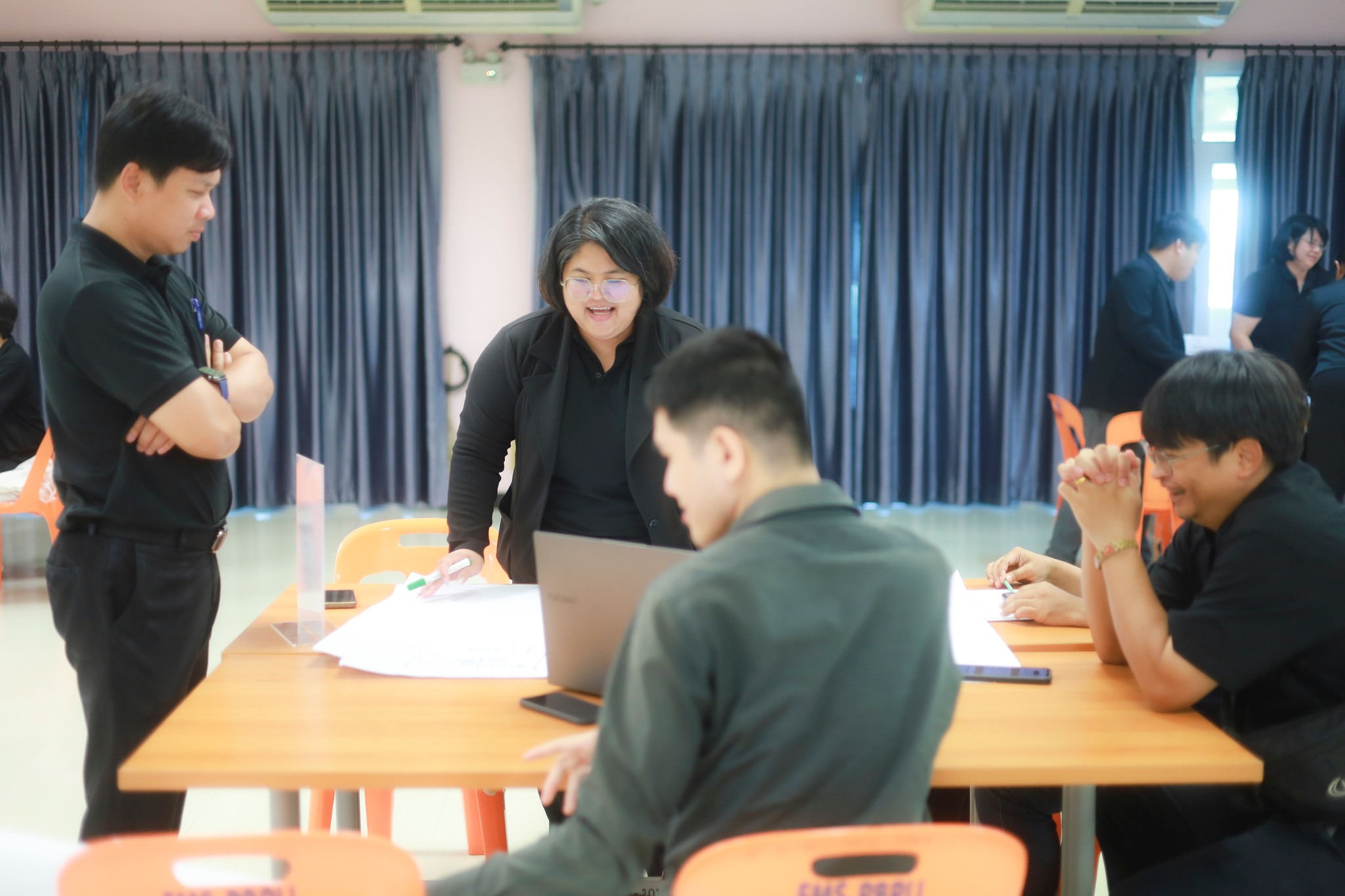 ศูนย์ประสานงาน อพ.สธ.-มร.รพ. จัดอบรมปฏิบัติการการพัฒนาแผนงานวิจัยและข้อเสนอโครงการบริการวิชาการ อพ.สธ. ปี 2571