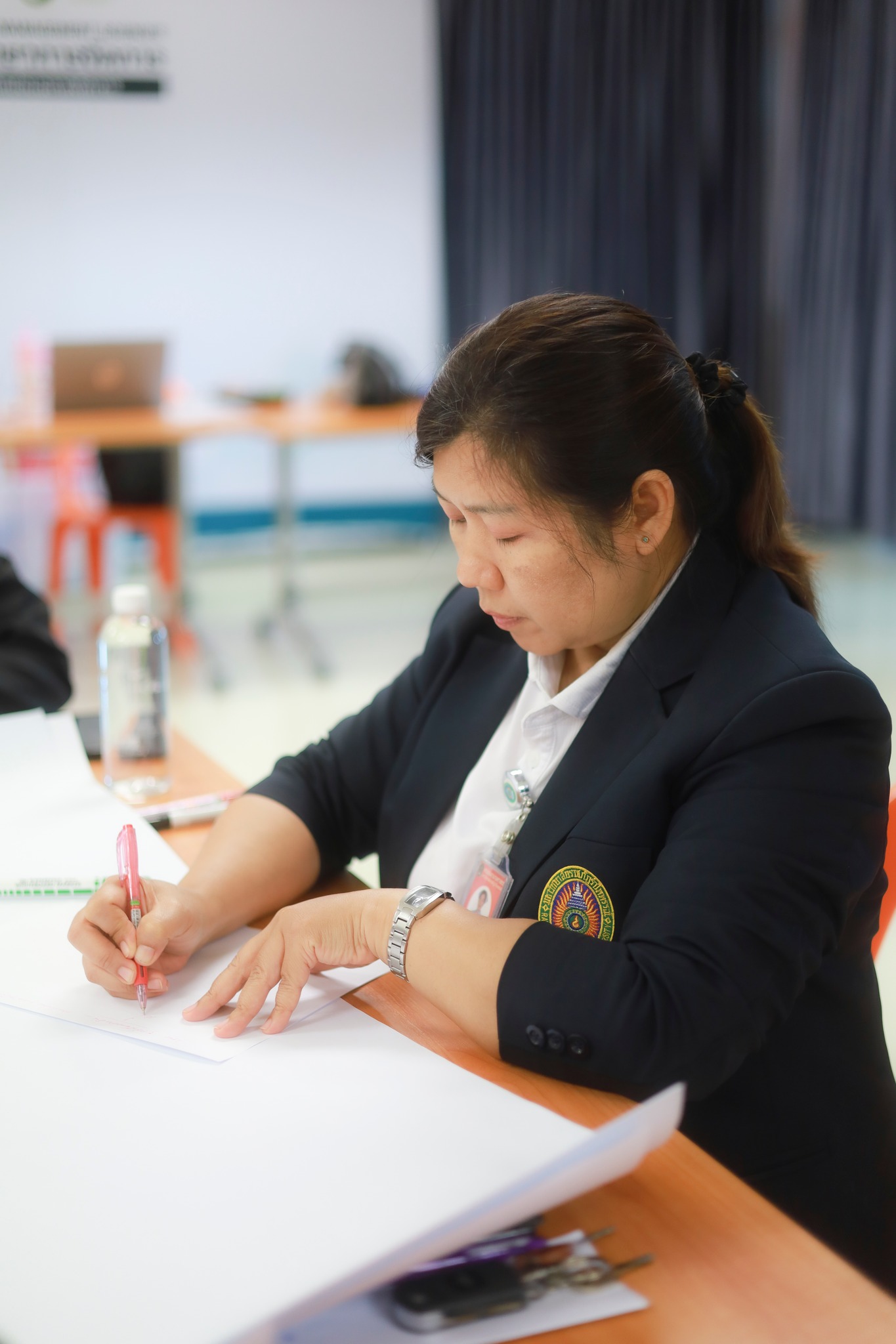 ศูนย์ประสานงาน อพ.สธ.-มร.รพ. จัดอบรมปฏิบัติการการพัฒนาแผนงานวิจัยและข้อเสนอโครงการบริการวิชาการ อพ.สธ. ปี 2571