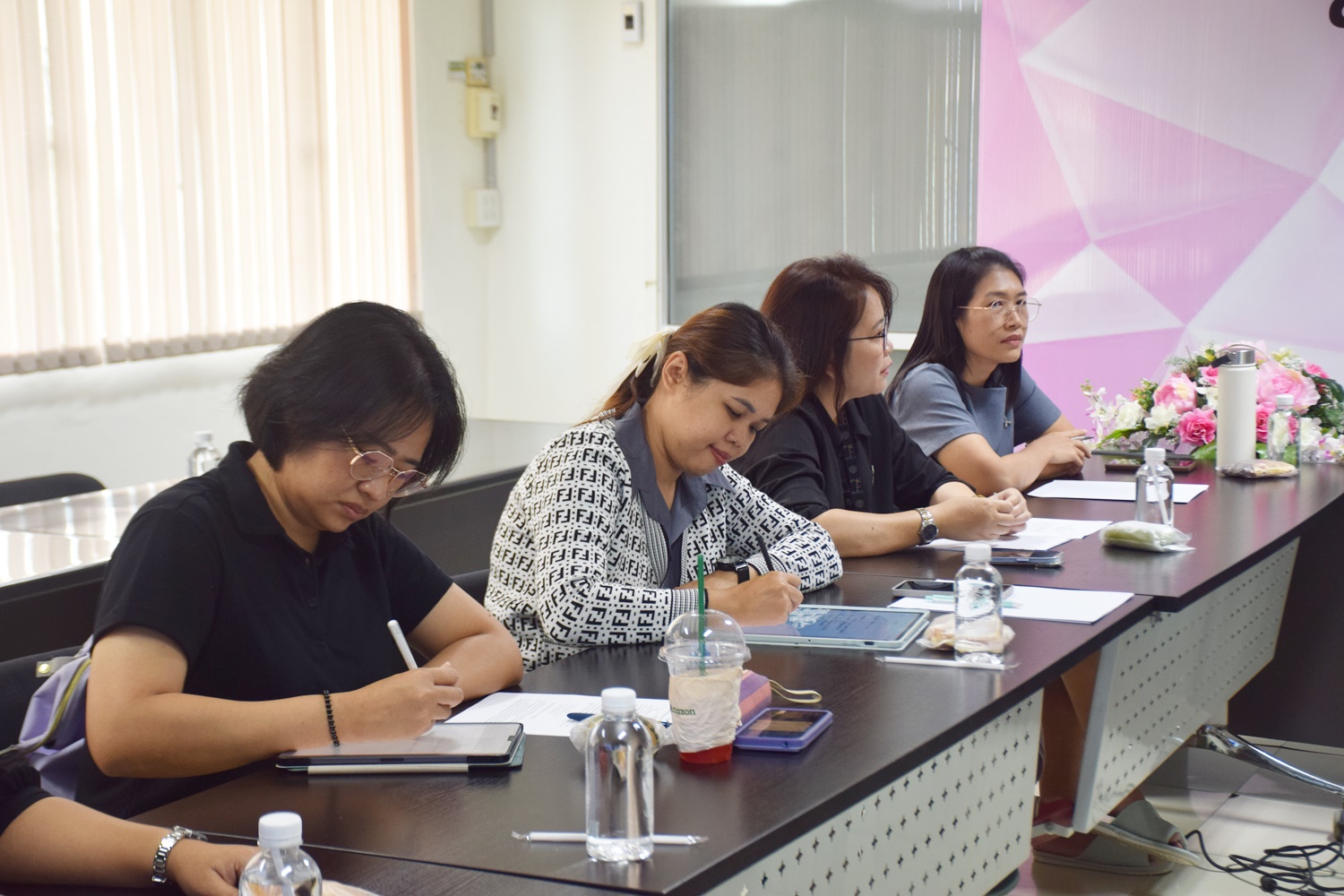 การประชุมคณะกรรมการบริหารงานสถาบันวิจัยและพัฒนา ครั้งที่ 10/2568