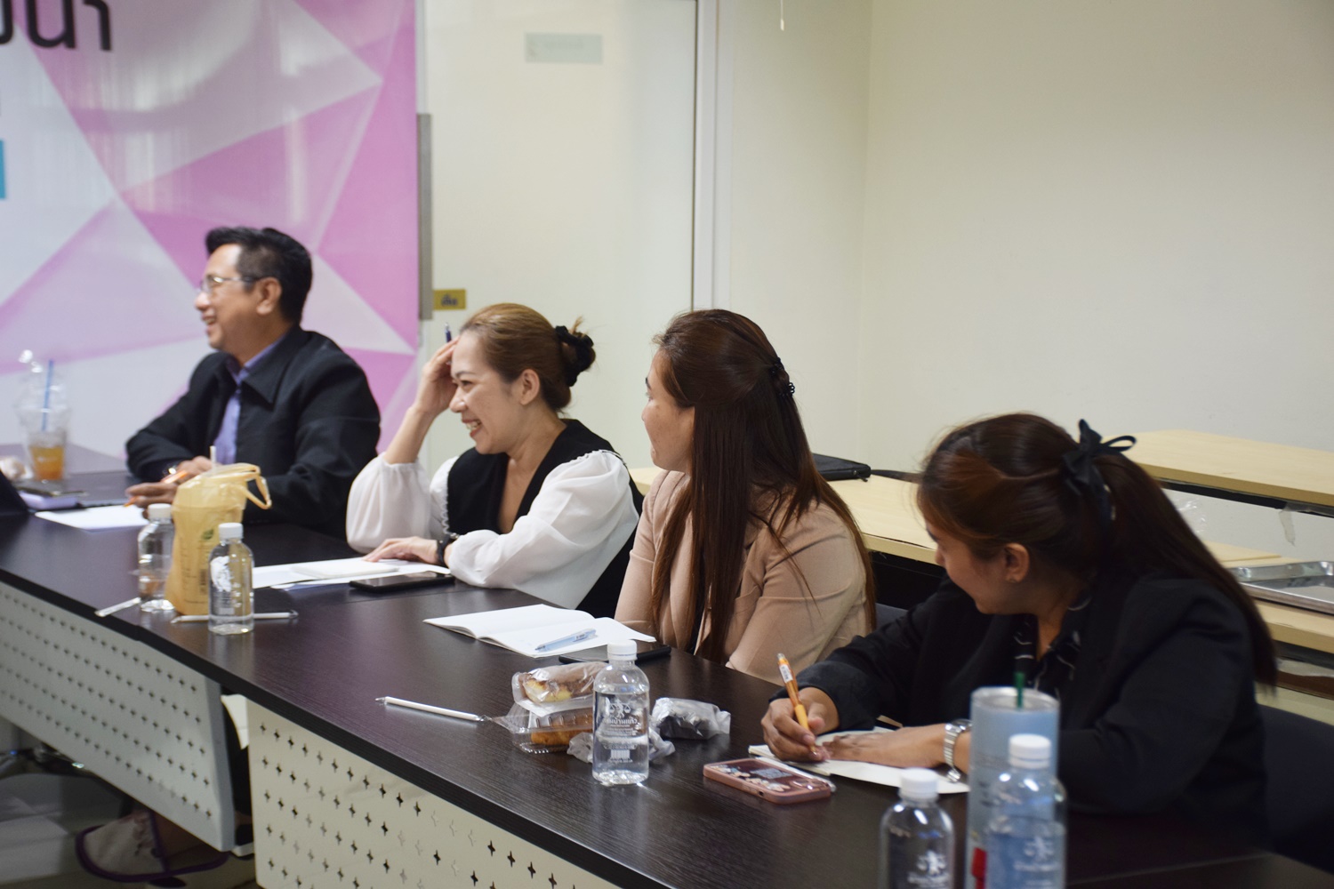 การประชุมคณะกรรมการบริหารงานสถาบันวิจัยและพัฒนา ครั้งที่ 10/2568
