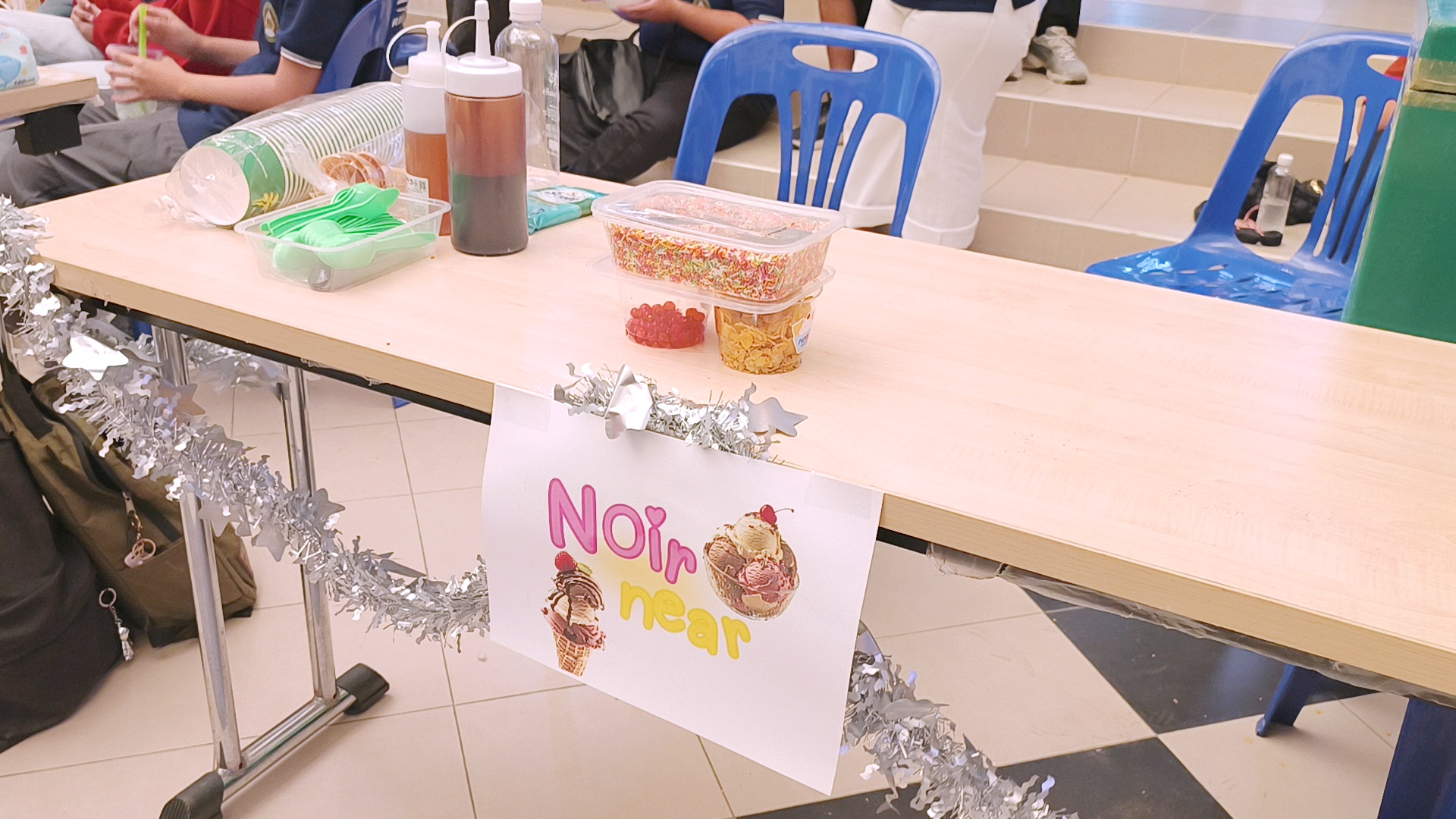 อังกฤษธุรกิจ จัด BE English Fair 2025 พัฒนาทักษะภาษาผ่านงานคริสต์มาส
