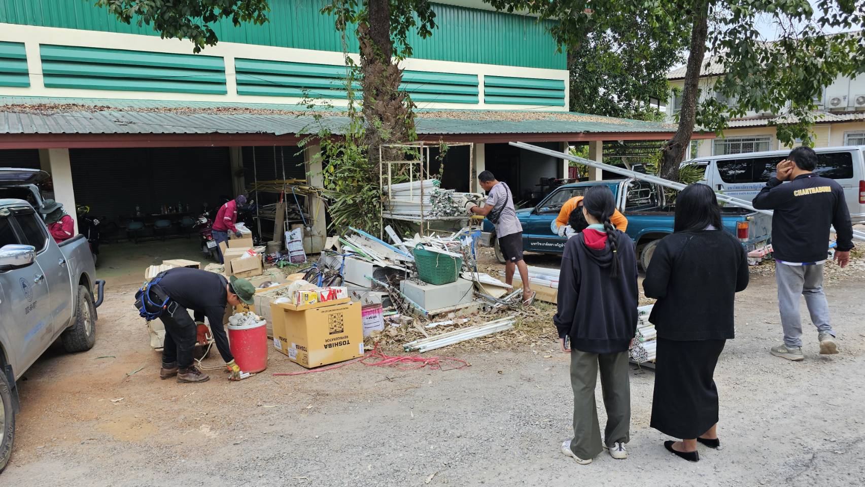 มรภ.รำไพพรรณี จับมือ อบจ.จันทบุรี ขนขยะอันตรายเข้าสู่ระบบกำจัดที่ถูกต้อง