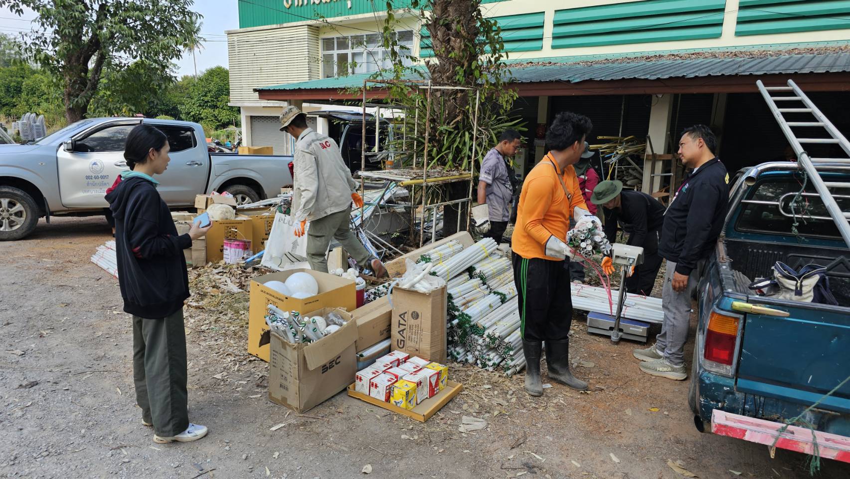 มรภ.รำไพพรรณี จับมือ อบจ.จันทบุรี ขนขยะอันตรายเข้าสู่ระบบกำจัดที่ถูกต้อง