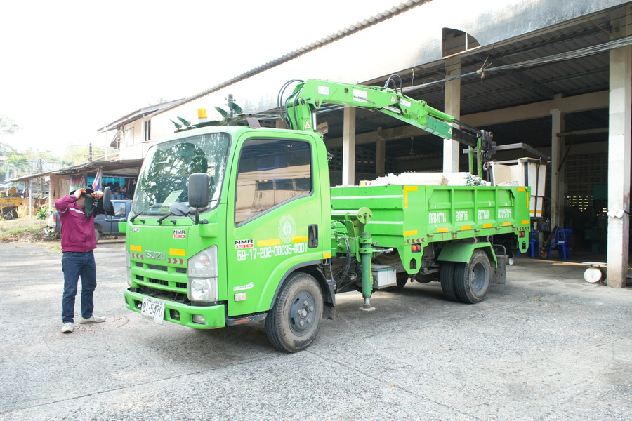 มรภ.รำไพพรรณี จับมือ อบจ.จันทบุรี ขนขยะอันตรายเข้าสู่ระบบกำจัดที่ถูกต้อง