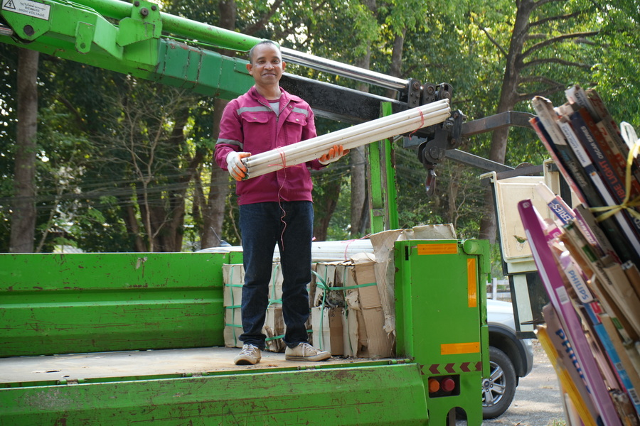 มรภ.รำไพพรรณี จับมือ อบจ.จันทบุรี ขนขยะอันตรายเข้าสู่ระบบกำจัดที่ถูกต้อง