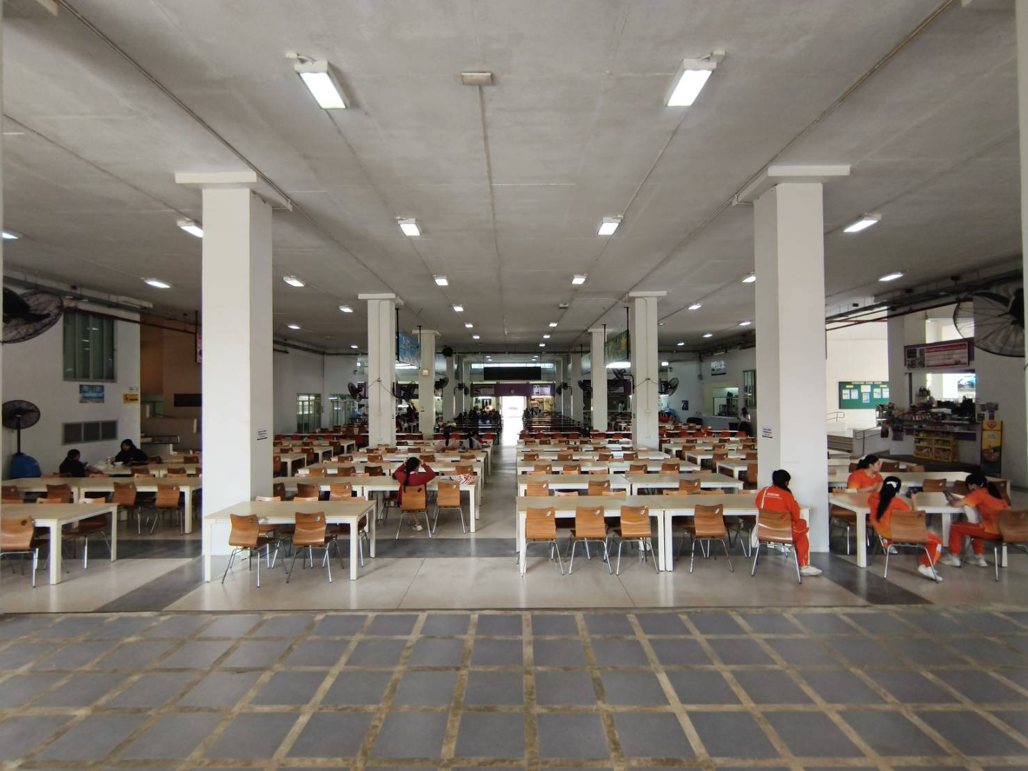 มรภ.รำไพพรรณี เปิดพื้นที่รับศึกเลือกตั้งปี 69 มุ่งเน้นความเป็นกลางสร้างพลเมืองคุณภาพ