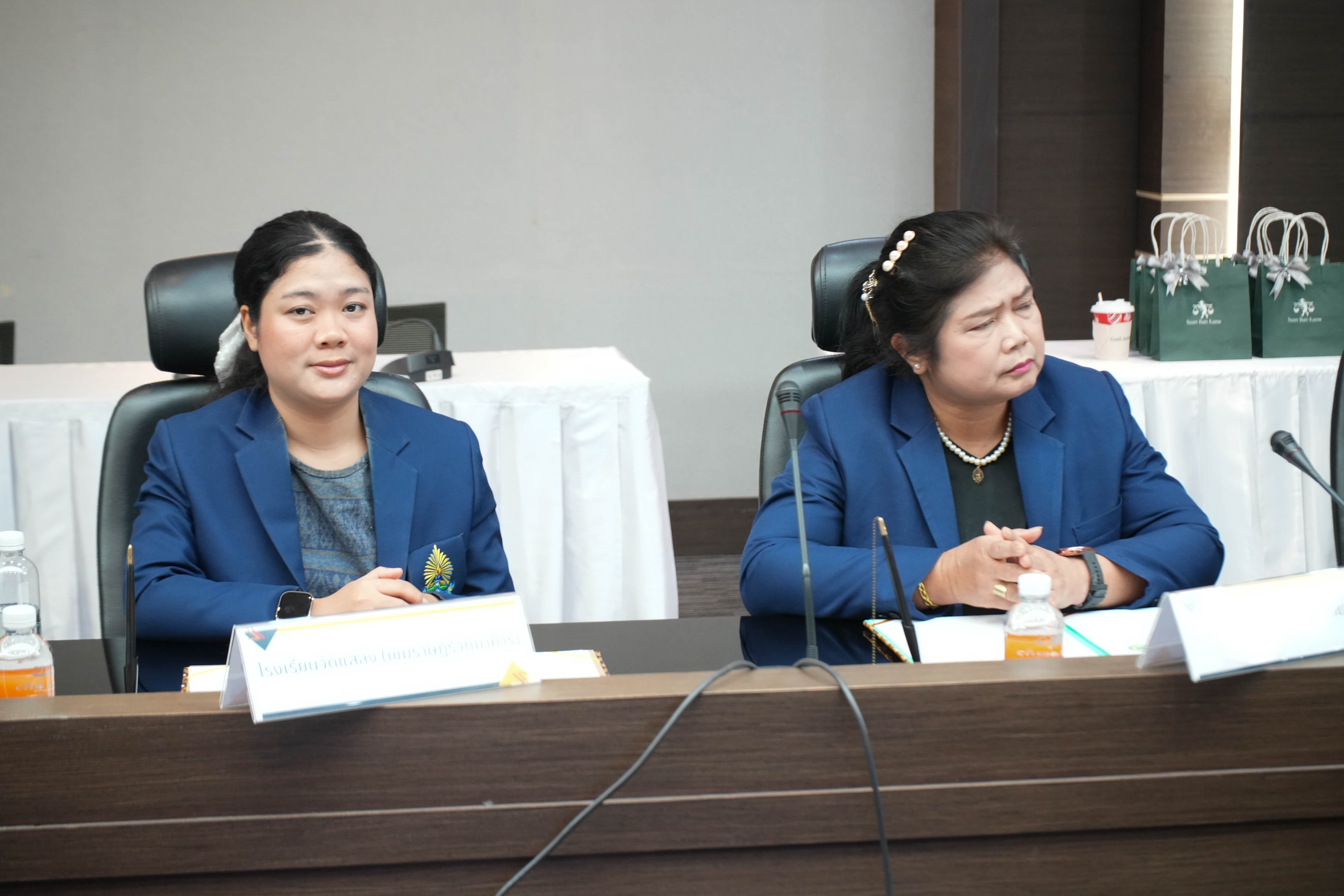 8 หน่วยงาน ร่วมลงนาม MOU จัดตั้ง "ภาคีรำไพพัฒน์" มุ่งสร้างแหล่งเรียนรู้และพัฒนาท้องถิ่นอย่างยั่งยืน