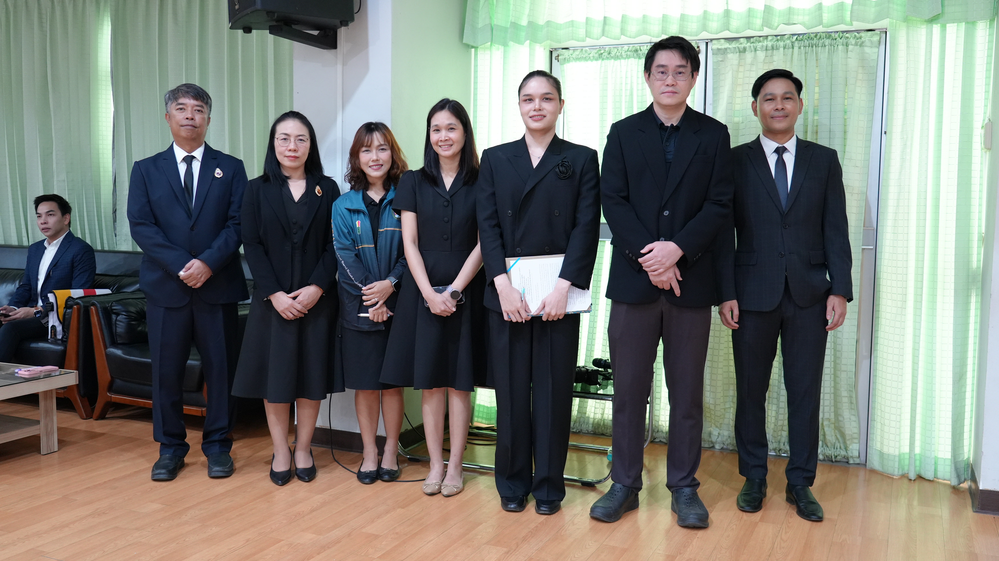 มรภ.รำไพพรรณี จับมือ Go Digit เปิดตัวโครงการต้นแบบ Gen AI มุ่งยกระดับการบริหารภาครัฐดิจิทัลที่ปลอดภัยและทรงพลัง