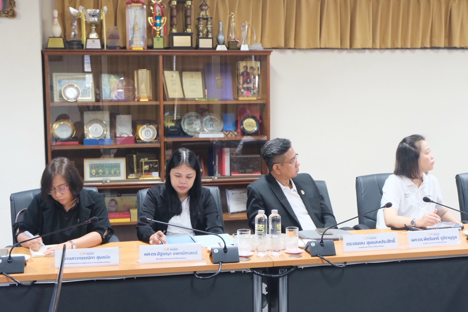 สถาบันวิจัยและพัฒนา เข้าศึกษาดูงาน ณ คณะมนุษยศาสตร์และสังคมศาสตร์ มหาวิทยาลัยบูรพา