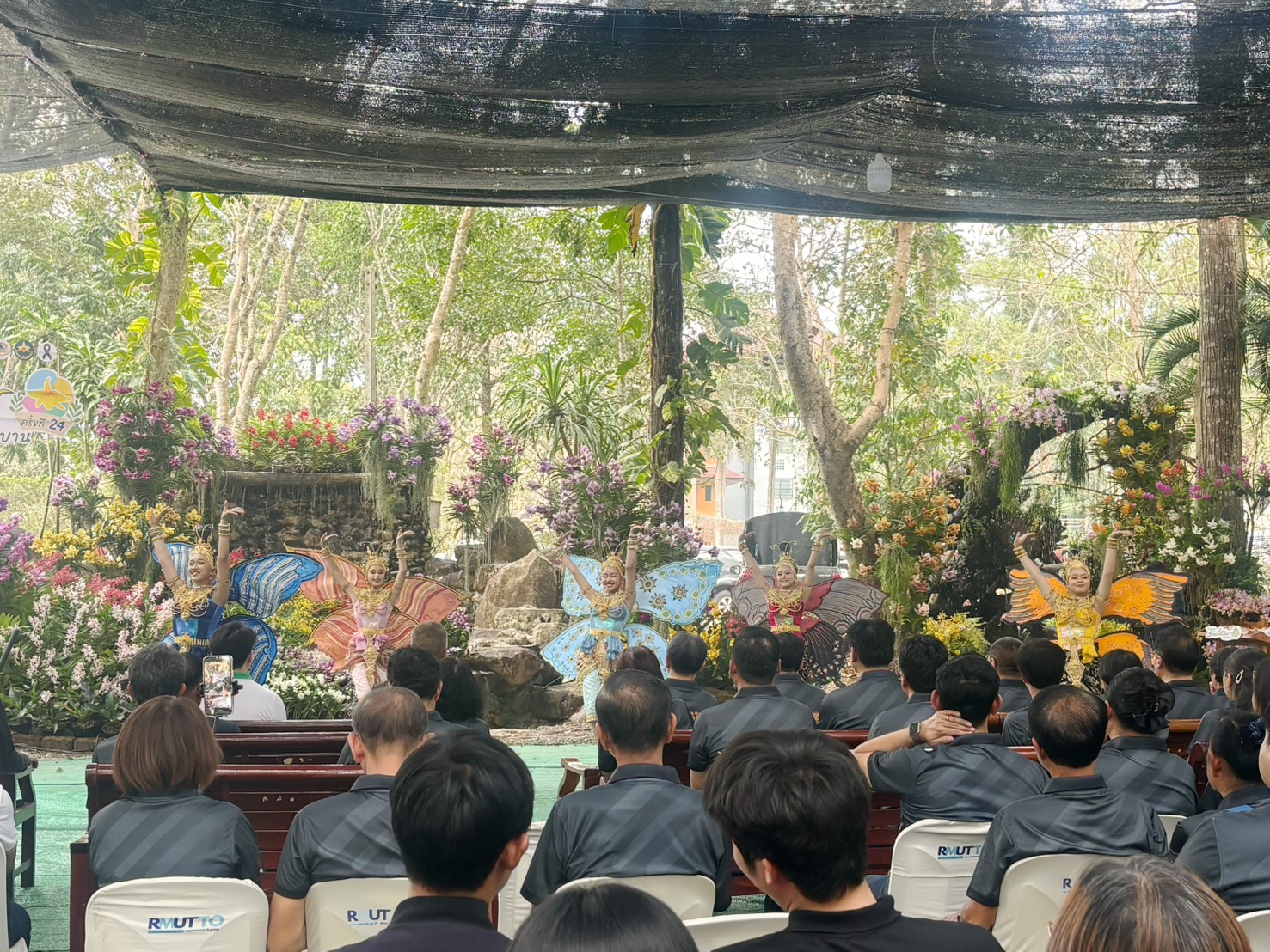 มหาวิทยาลัยราชภัฏรำไพพรรณี ร่วมงานพิธีเปิด ราชมงคลรักเหลืองจันท์ ครั้งที่ 24