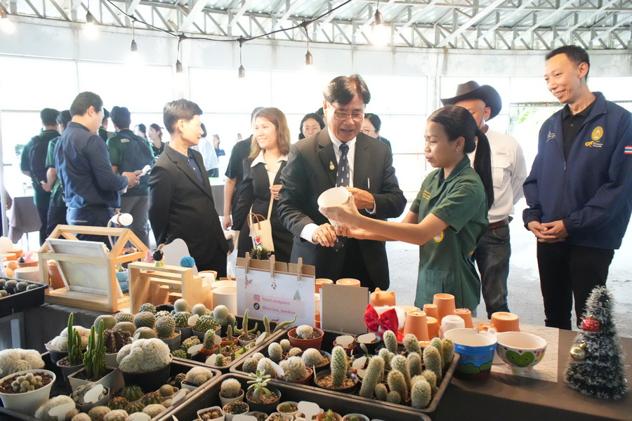 มรภ.รำไพพรรณี เปิดศูนย์เรียนรู้เกษตร ปั้นนักศึกษาแกร่งด้วยศาสตร์พระราชา