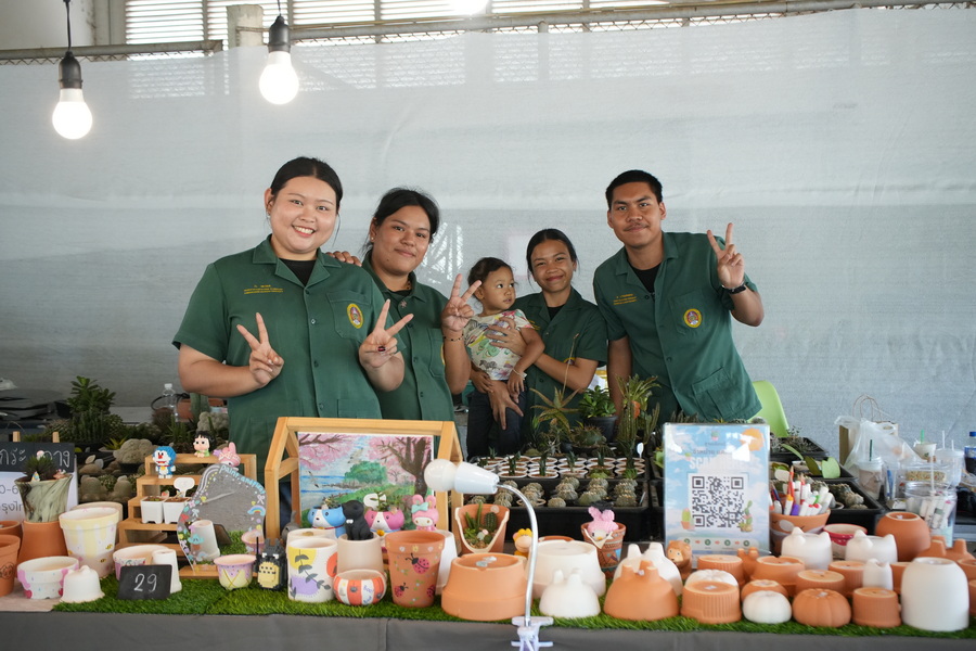 มรภ.รำไพพรรณี เปิดศูนย์เรียนรู้เกษตร ปั้นนักศึกษาแกร่งด้วยศาสตร์พระราชา