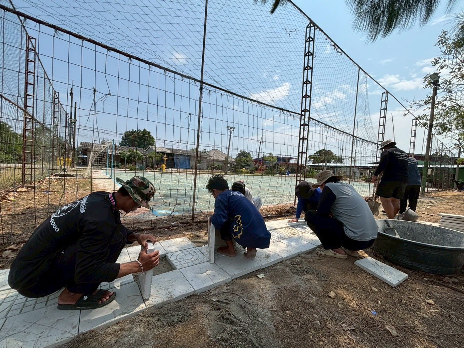 รัฐศาสตร์ มรภ.รำไพพรรณี เปิดตัวนวัตกรรม “Oyster Walk” ทางเท้ารักษ์โลกจากเปลือกหอย มุ่งสร้างต้นแบบชุมชนยั่งยืน ณ บ้านสามง่าม จ.จันทบุรี
