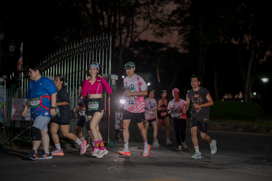 มรภ.รำไพพรรณี ผนึกกำลังจันทบุรี ขับเคลื่อน "เดิน วิ่ง ปั่น พระจันทร์รออยู่ 2569" เพื่อสุขภาวะชุมชน