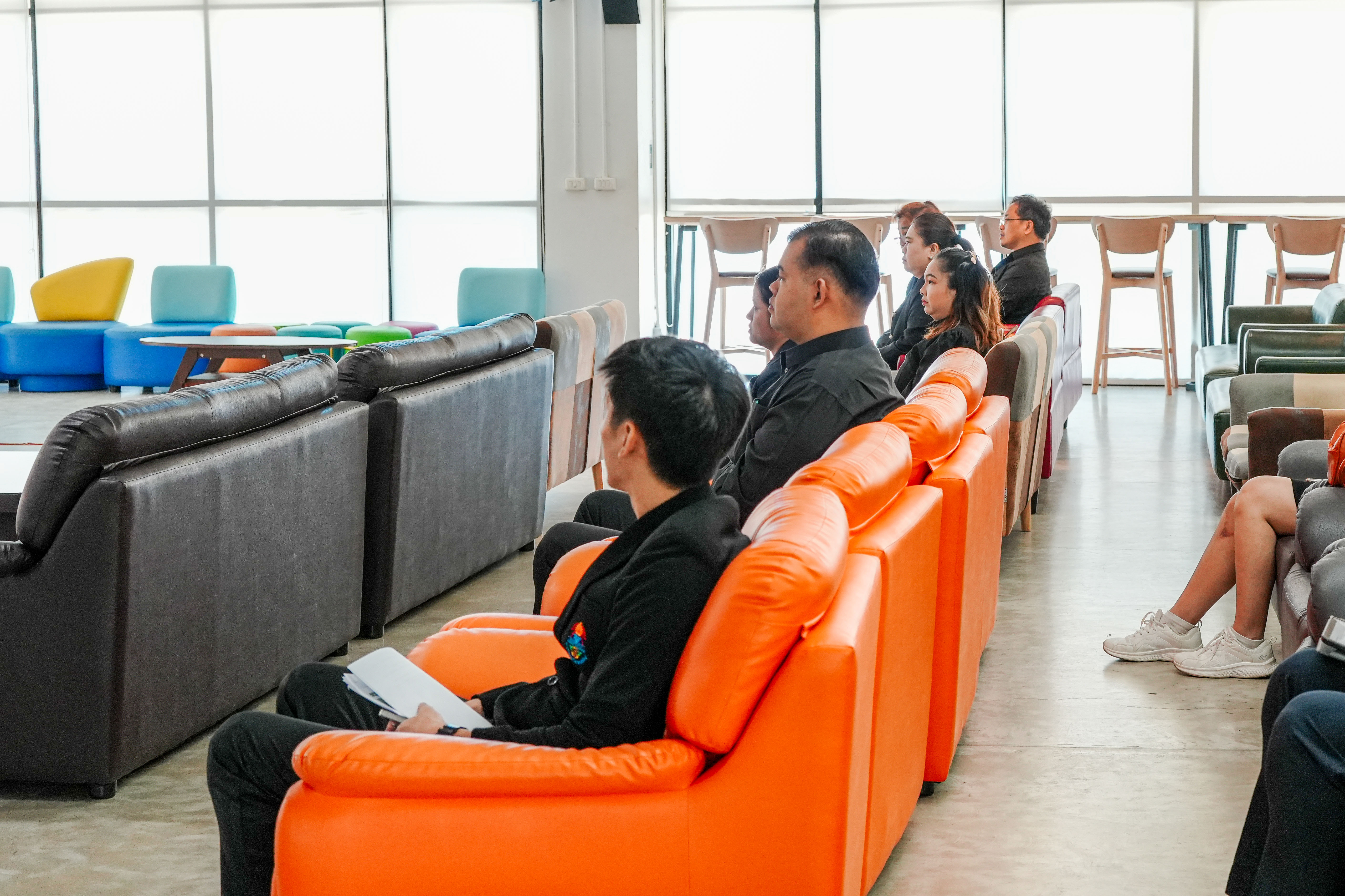 สำนักวิทยบริการฯ จัดกิจกรรม Edutech Showcase ขับเคลื่อนการใช้ AI ยกระดับการศึกษาและขยายผลนวัตกรรมสู่โรงเรียนในจังหวัดจันทบุรี