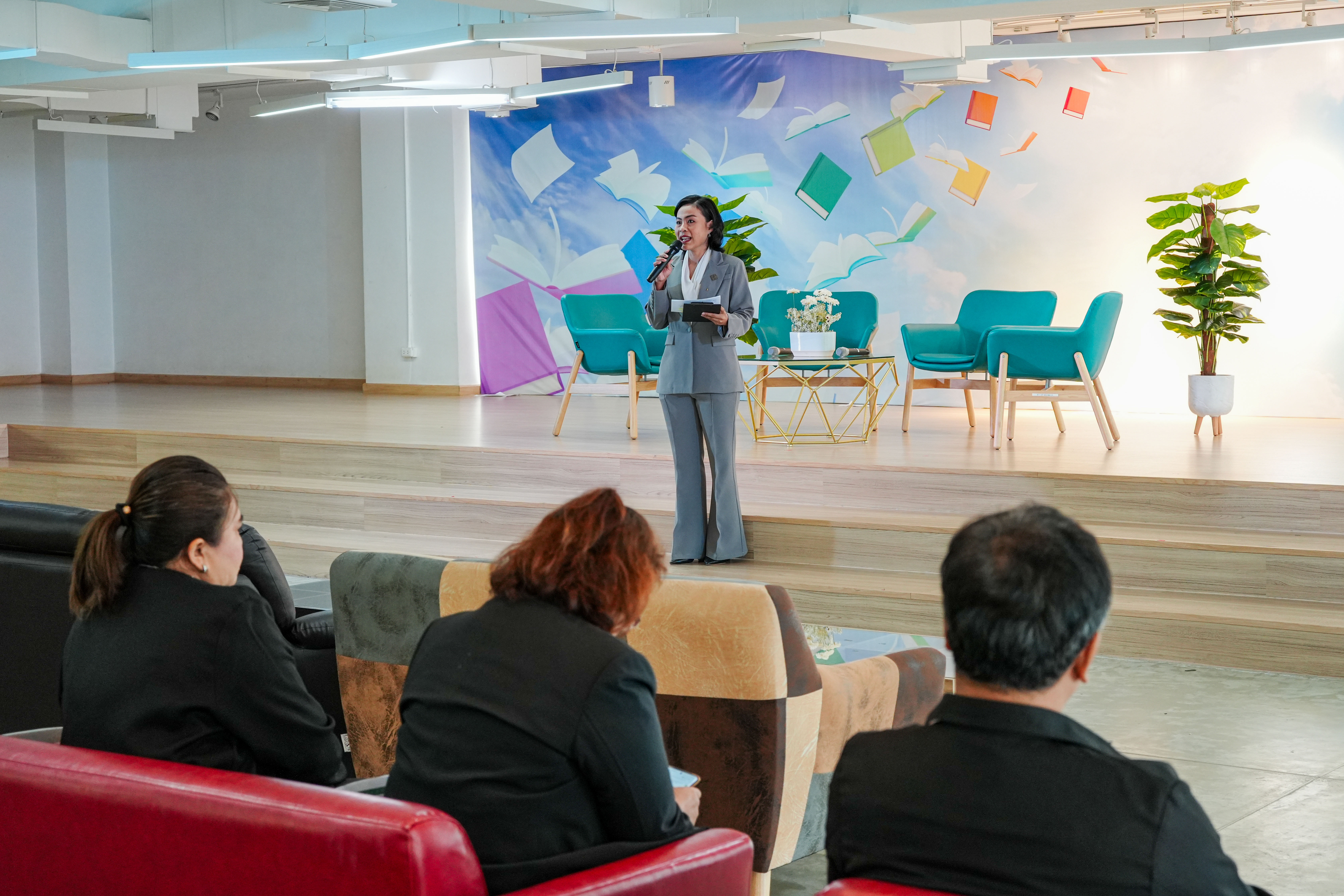 สำนักวิทยบริการฯ จัดกิจกรรม Edutech Showcase ขับเคลื่อนการใช้ AI ยกระดับการศึกษาและขยายผลนวัตกรรมสู่โรงเรียนในจังหวัดจันทบุรี