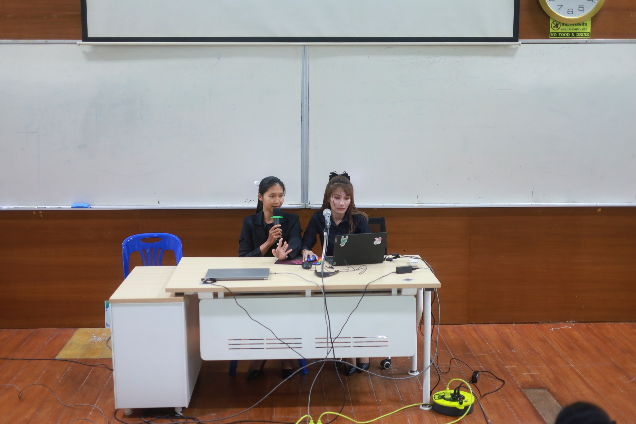 ศูนย์ประสานงาน อพ.สธ.-มร.รพ. จัดประชุมกลุ่มสมาชิกสวนพฤกษศาสตร์โรงเรียน หลักสูตร การบริหารและการจัดการองค์ประกอบที่ 1 และองค์ประกอบที่ 2 ครั้งที่ 1/2569