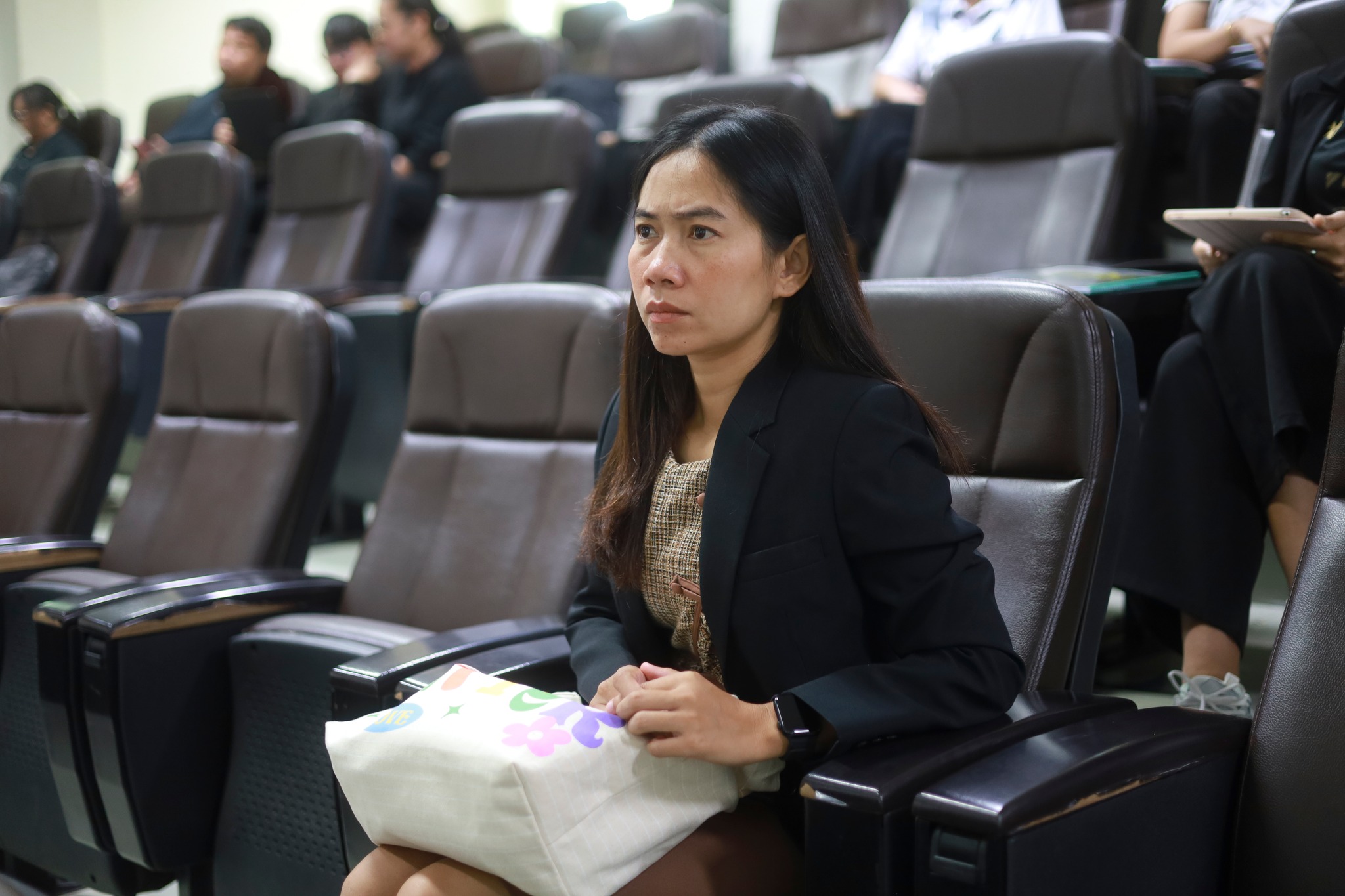 ศูนย์ประสานงาน อพ.สธ.-มร.รพ. จัดประชุมกลุ่มสมาชิกสวนพฤกษศาสตร์โรงเรียน หลักสูตร การบริหารและการจัดการองค์ประกอบที่ 1 และองค์ประกอบที่ 2 ครั้งที่ 1/2569