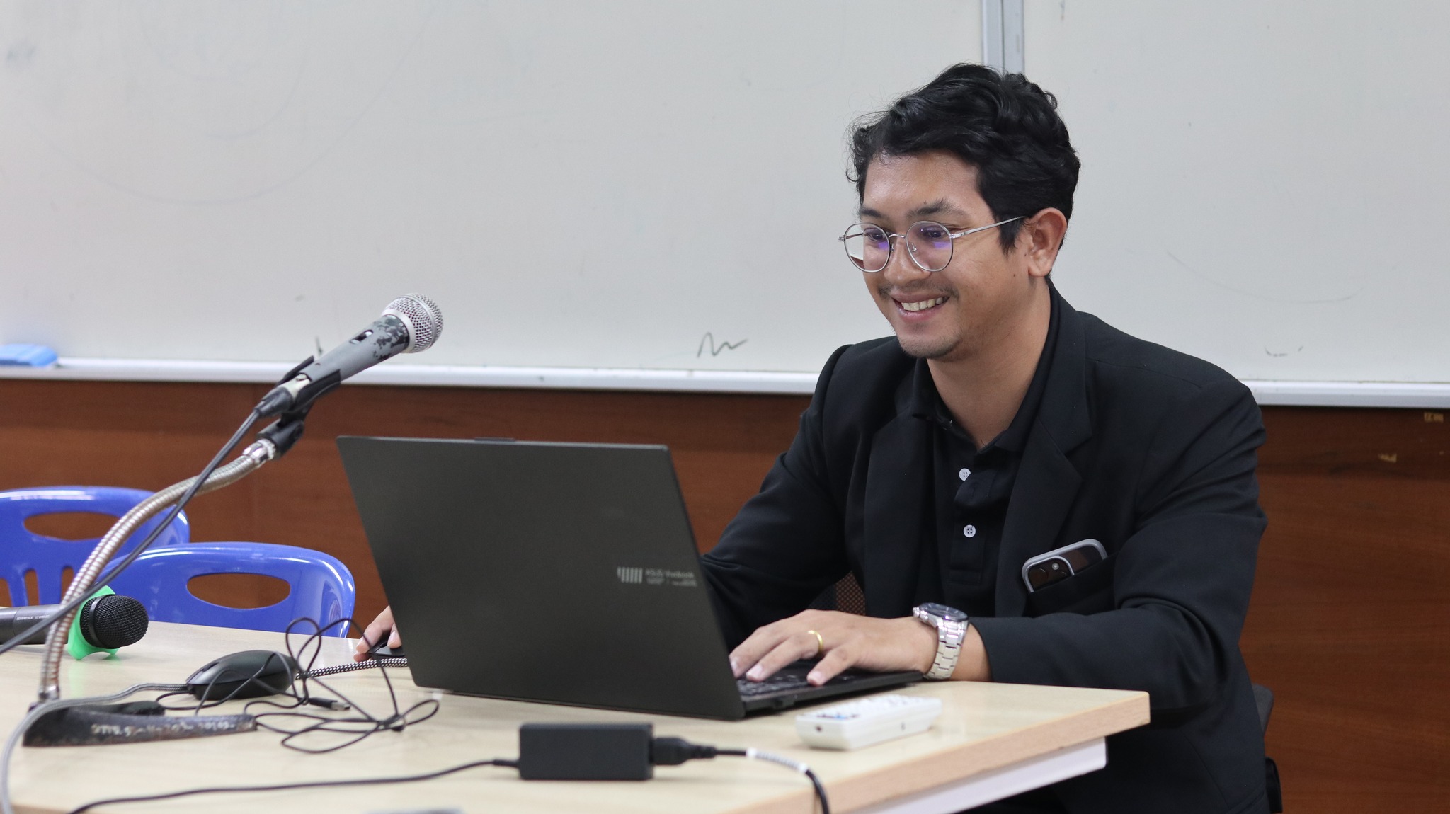 ศูนย์ประสานงาน อพ.สธ.-มร.รพ. จัดประชุมกลุ่มสมาชิกสวนพฤกษศาสตร์โรงเรียน หลักสูตร การบริหารและการจัดการองค์ประกอบที่ 1 และองค์ประกอบที่ 2 ครั้งที่ 1/2569