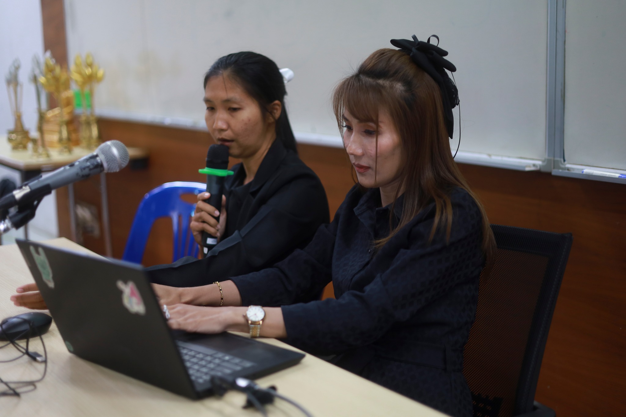ศูนย์ประสานงาน อพ.สธ.-มร.รพ. จัดประชุมกลุ่มสมาชิกสวนพฤกษศาสตร์โรงเรียน หลักสูตร การบริหารและการจัดการองค์ประกอบที่ 1 และองค์ประกอบที่ 2 ครั้งที่ 1/2569