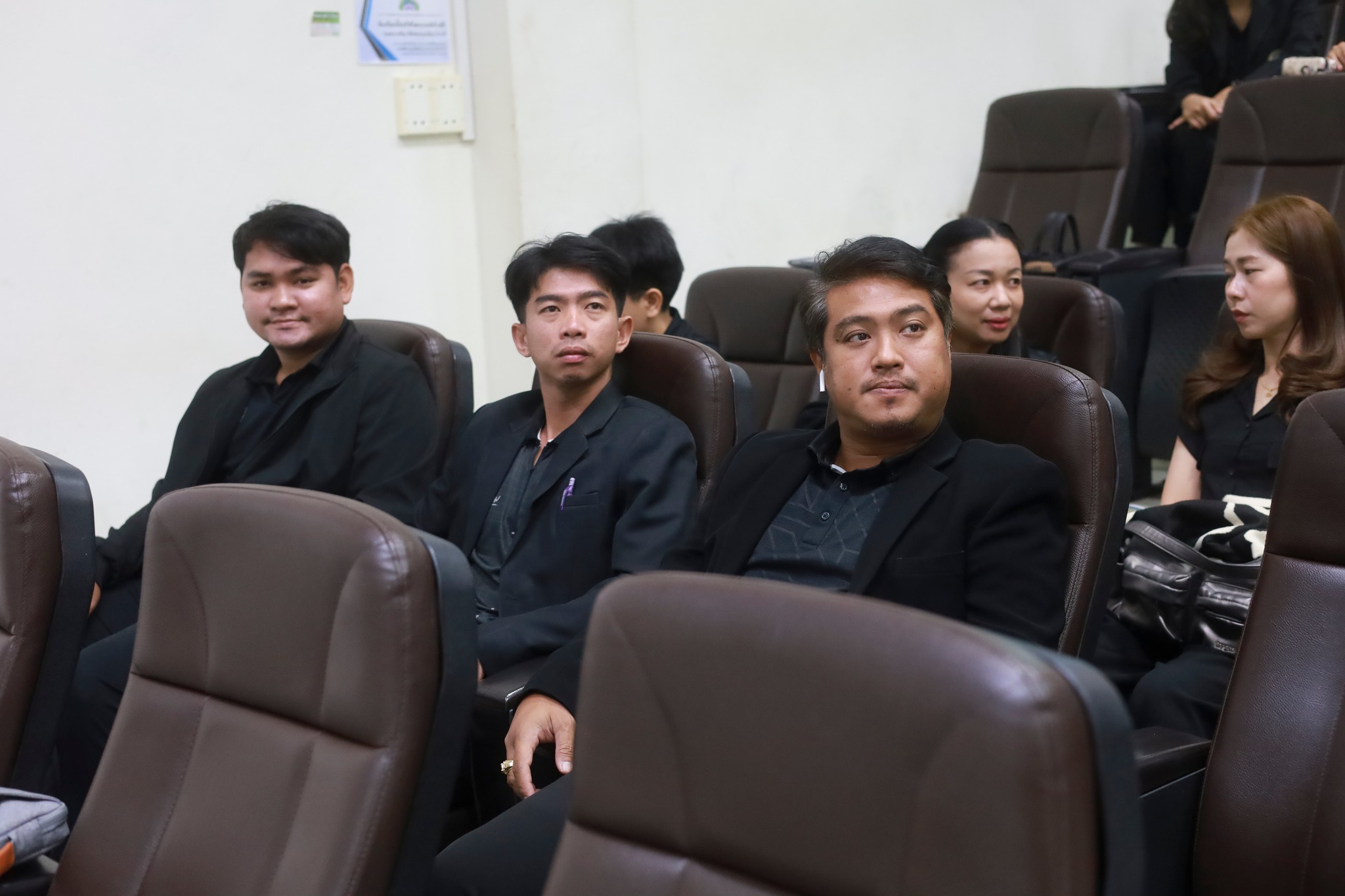 ศูนย์ประสานงาน อพ.สธ.-มร.รพ. จัดประชุมกลุ่มสมาชิกสวนพฤกษศาสตร์โรงเรียน หลักสูตร การบริหารและการจัดการองค์ประกอบที่ 1 และองค์ประกอบที่ 2 ครั้งที่ 1/2569