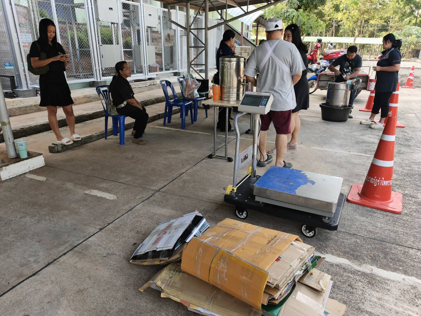 สนอ. รุกโมเดล Green Office เปิดธนาคารขยะ มีนาคม 2569