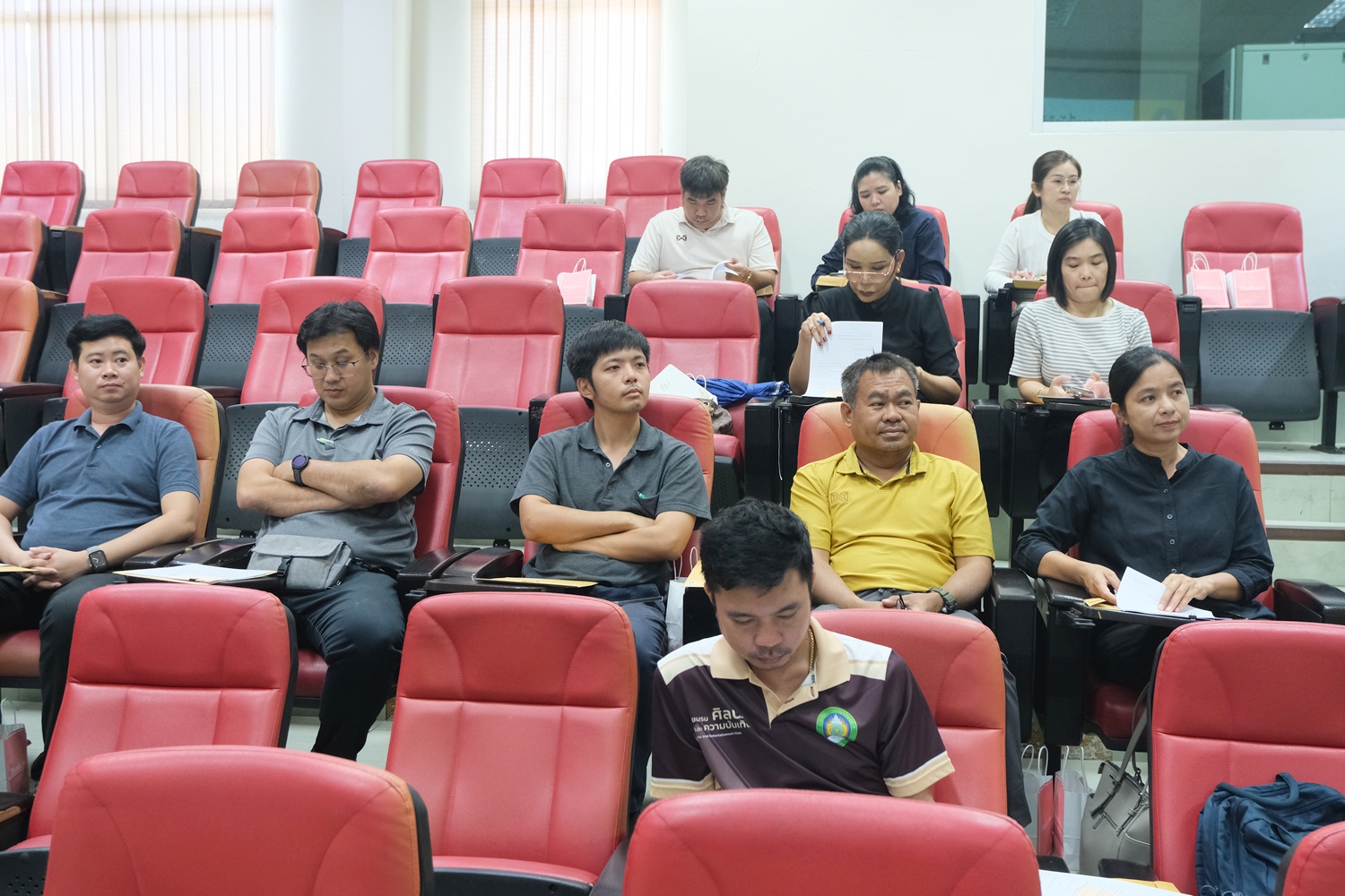 โครงการพัฒนาด้านการวิจัย พัฒนาบุคลากรเพื่อการบริหารจัดการด้านการวิจัยอย่างมีประสิทธิภาพ ชี้แจงแนวปฏิบัติกองทุนวิจัย ปีงบประมาณ 2569