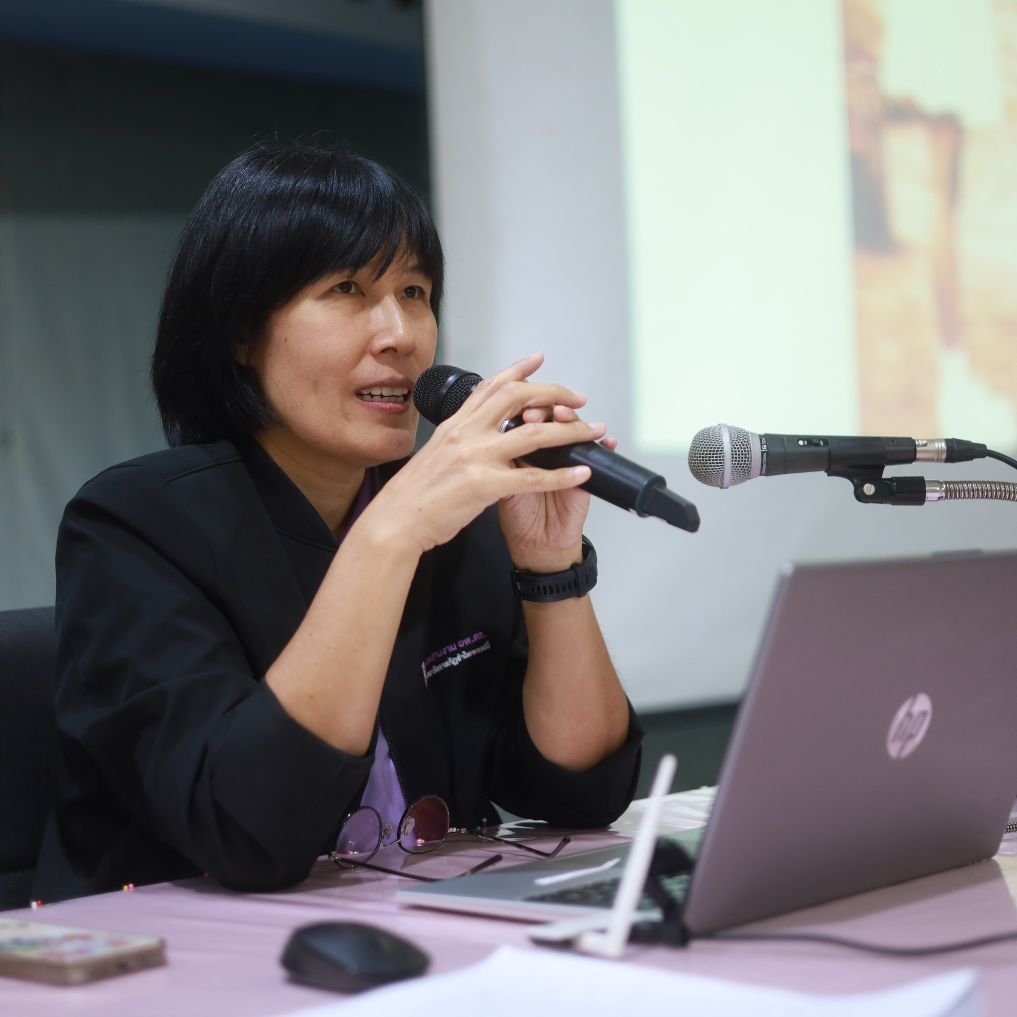 ศูนย์ประสานงาน อพ.สธ.-มหาวิทยาลัยราชภัฏรำไพพรรณี (อพ.สธ.-มร.รพ.) จัดโครงการอบรมปฏิบัติการ หลักสูตร การสำรวจและจัดทำฐานทรัพยากรท้องถิ่น (9 ใบงาน) ครั้งที่ 1/2569 (วันที่1)