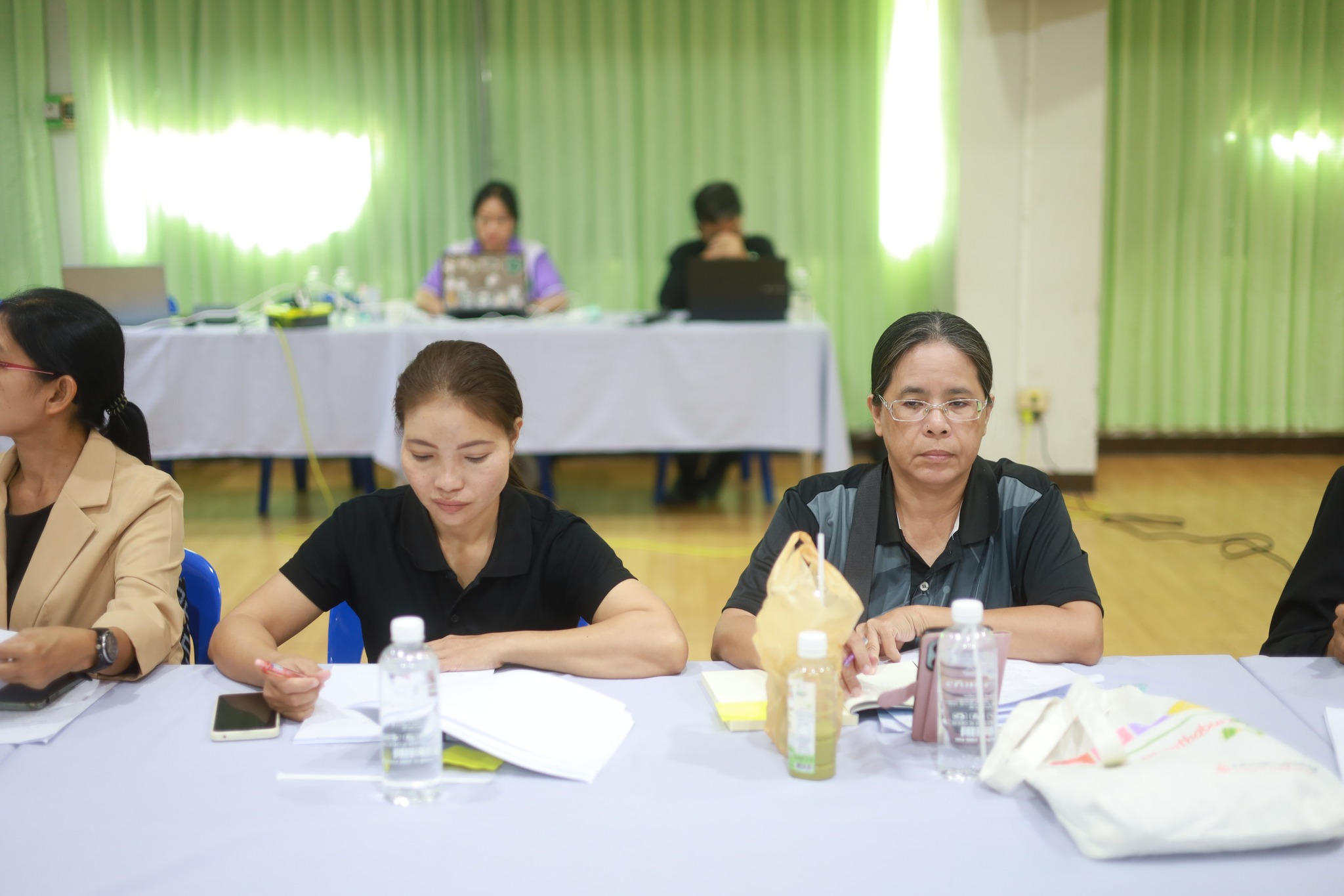 ศูนย์ประสานงาน อพ.สธ.-มหาวิทยาลัยราชภัฏรำไพพรรณี (อพ.สธ.-มร.รพ.) จัดโครงการอบรมปฏิบัติการ หลักสูตร การสำรวจและจัดทำฐานทรัพยากรท้องถิ่น (9 ใบงาน) ครั้งที่ 1/2569 (วันที่1)