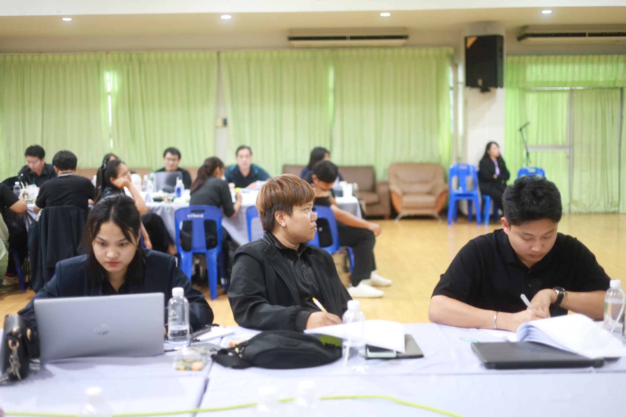 ศูนย์ประสานงาน อพ.สธ.-มหาวิทยาลัยราชภัฏรำไพพรรณี (อพ.สธ.-มร.รพ.) จัดโครงการอบรมปฏิบัติการ หลักสูตร การสำรวจและจัดทำฐานทรัพยากรท้องถิ่น (9 ใบงาน) ครั้งที่ 1/2569 (วันที่1)