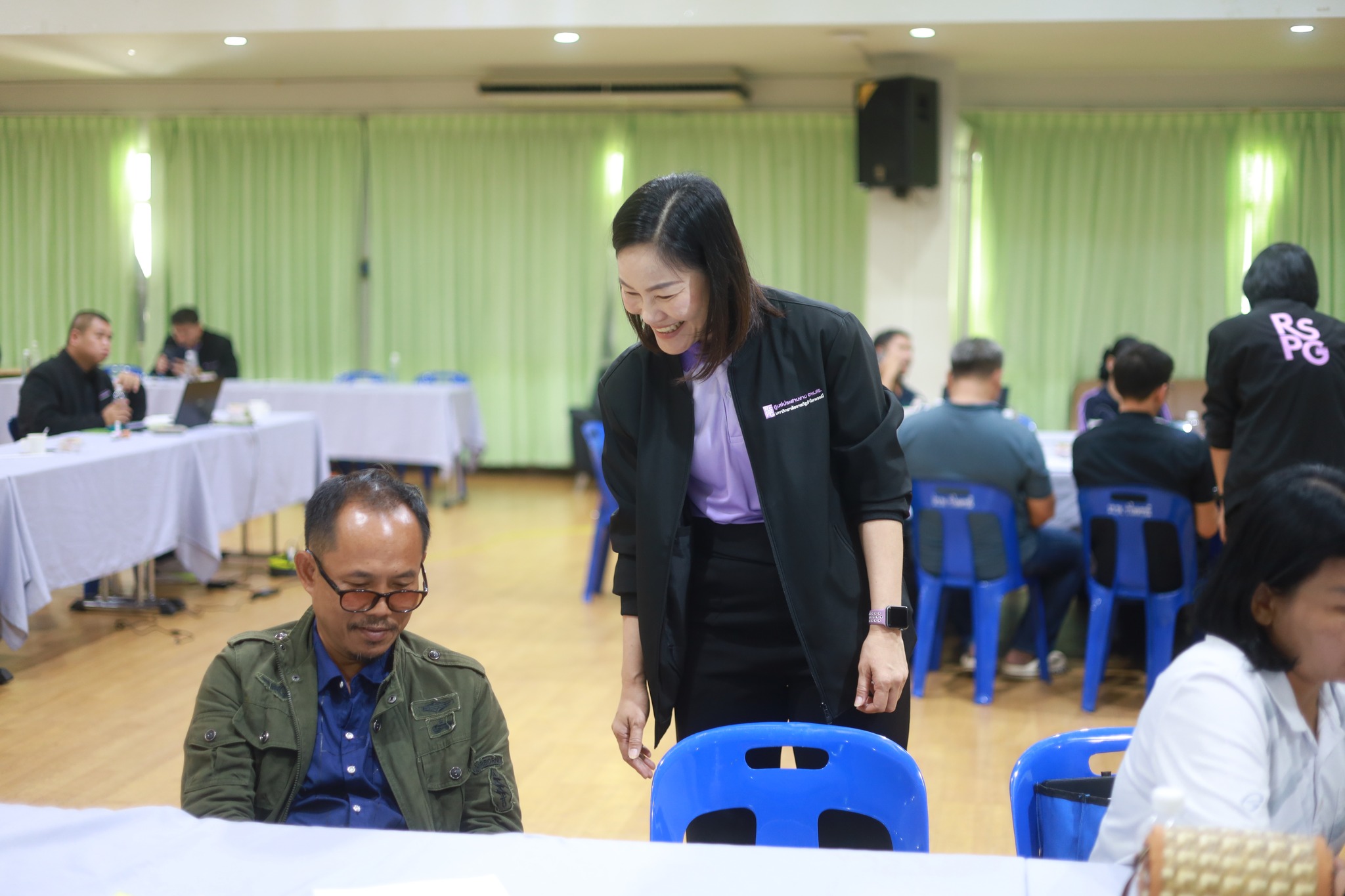 ศูนย์ประสานงาน อพ.สธ.-มหาวิทยาลัยราชภัฏรำไพพรรณี (อพ.สธ.-มร.รพ.) จัดโครงการอบรมปฏิบัติการ หลักสูตร การสำรวจและจัดทำฐานทรัพยากรท้องถิ่น (9 ใบงาน) ครั้งที่ 1/2569 (วันที่1)