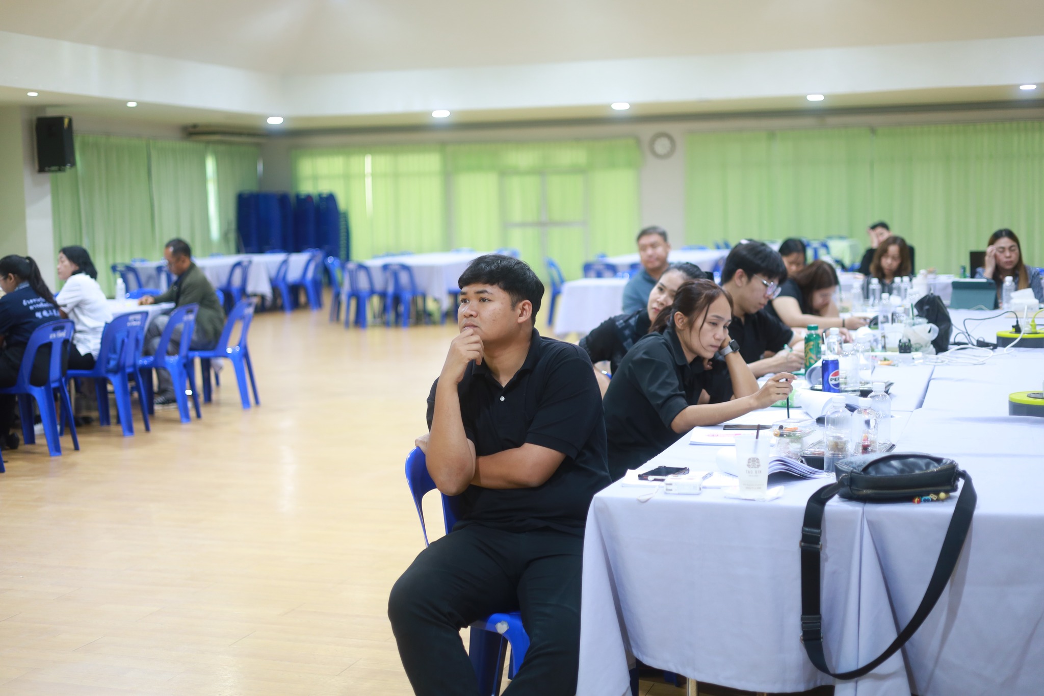 ศูนย์ประสานงาน อพ.สธ.-มหาวิทยาลัยราชภัฏรำไพพรรณี (อพ.สธ.-มร.รพ.) จัดโครงการอบรมปฏิบัติการ หลักสูตร การสำรวจและจัดทำฐานทรัพยากรท้องถิ่น (9 ใบงาน) ครั้งที่ 1/2569 (วันที่1)