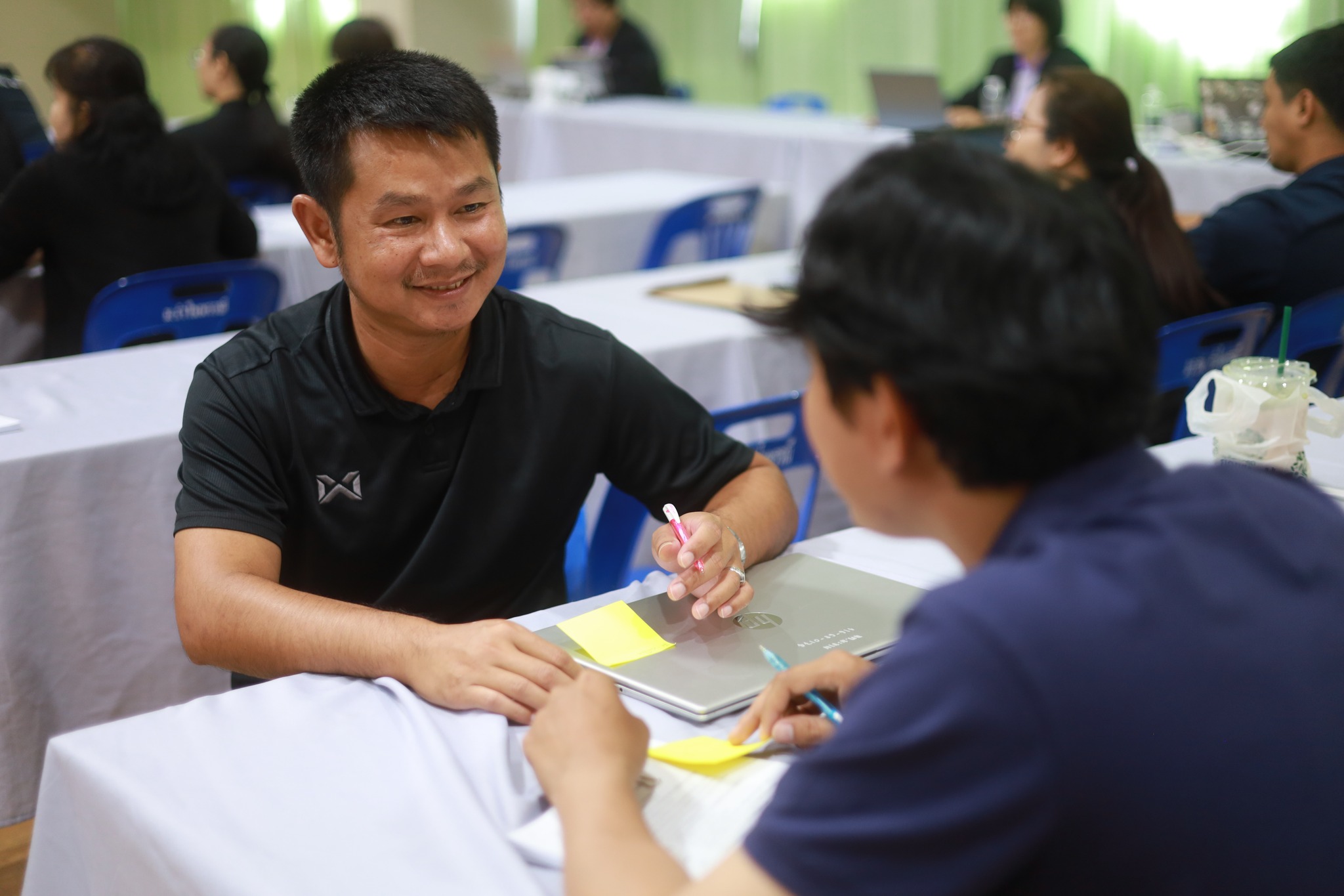 ศูนย์ประสานงาน อพ.สธ.-มหาวิทยาลัยราชภัฏรำไพพรรณี (อพ.สธ.-มร.รพ.) จัดโครงการอบรมปฏิบัติการ หลักสูตร การสำรวจและจัดทำฐานทรัพยากรท้องถิ่น (9 ใบงาน) ครั้งที่ 1/2569 (วันที่1)