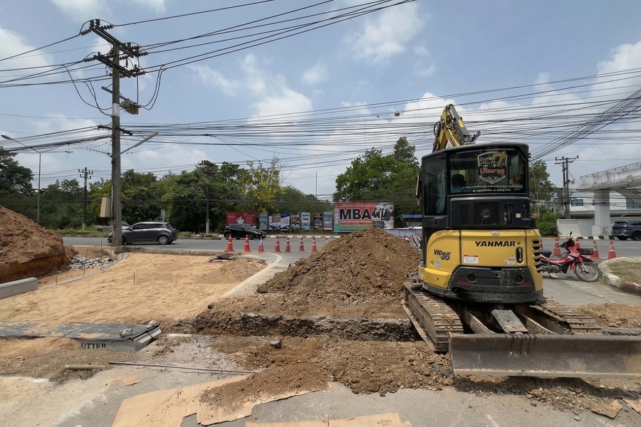 ปรับปรุงประตูทางเข้า ยกระดับทัศนียภาพมหาวิทยาลัย