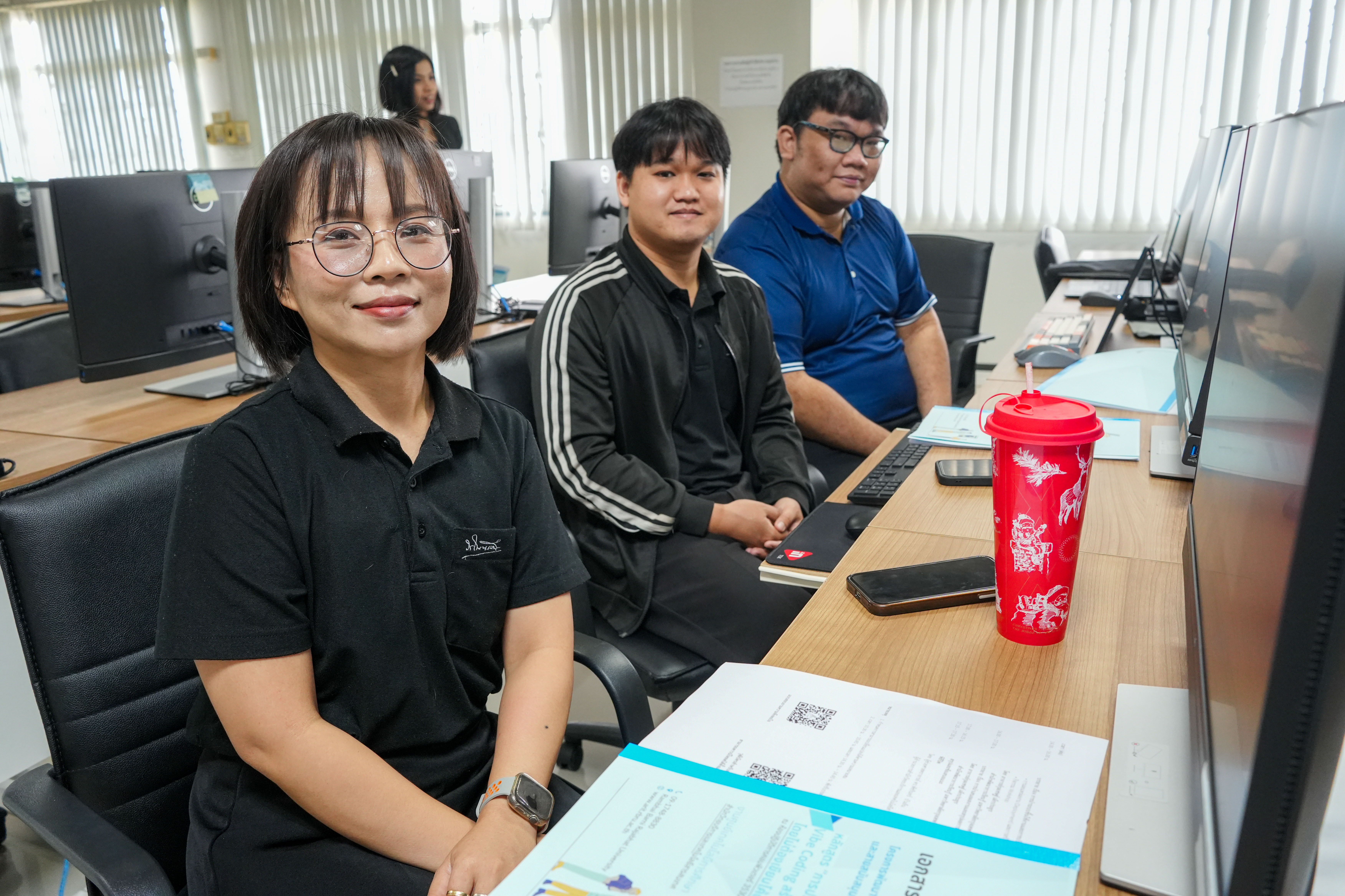 จัดอบรม "Vibe Coding" นำร่องเทรนด์ AI สร้างแอปฯ โดยไม่ต้องเขียนโค้ด ยกระดับการสอนยุคดิจิทัล