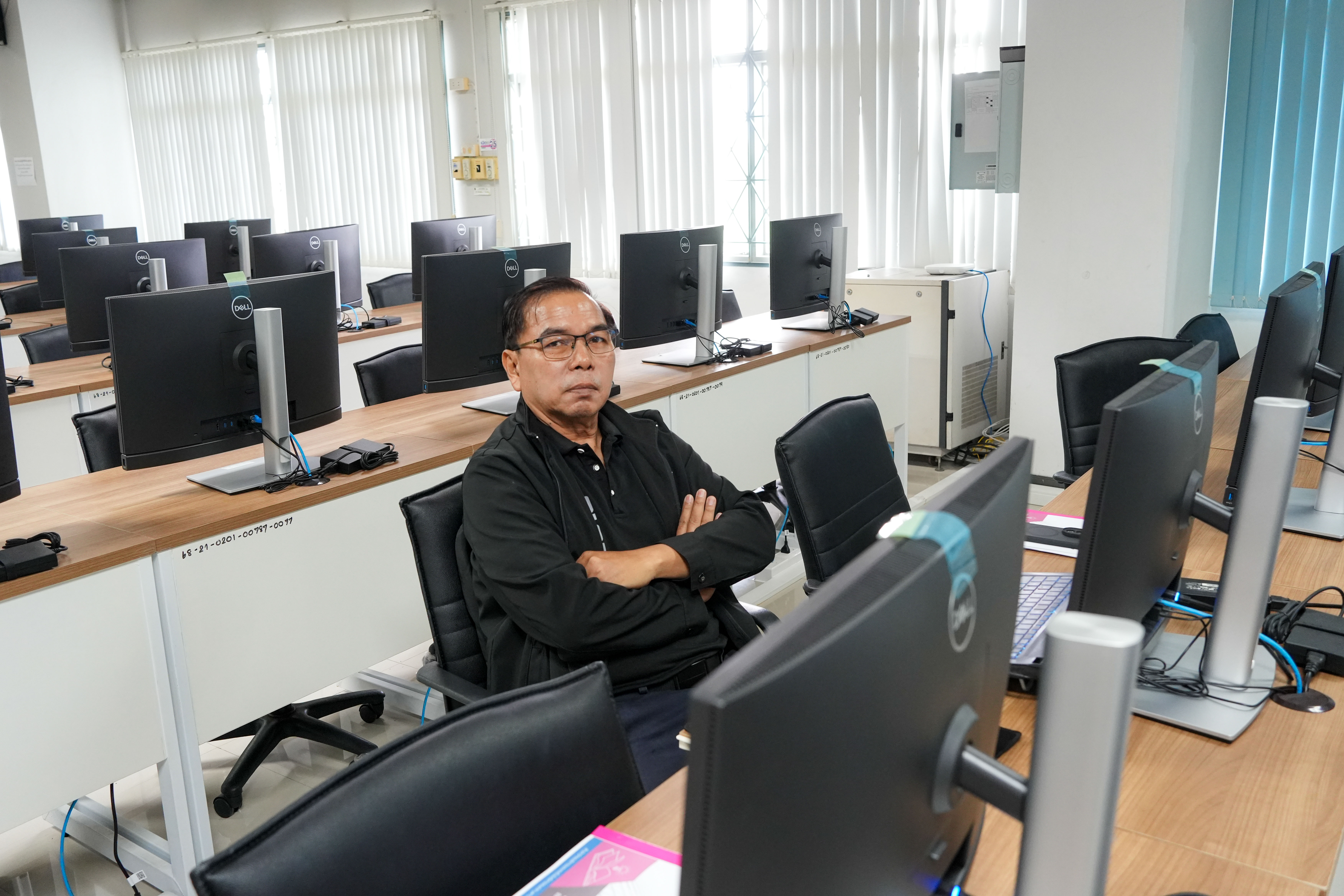สำนักวิทยบริการฯ เสริมทักษะสายวิชาการจัดอบรมเทคนิคเขียนตำราและหนังสือ มุ่งสู่ตำแหน่งทางวิชาการ