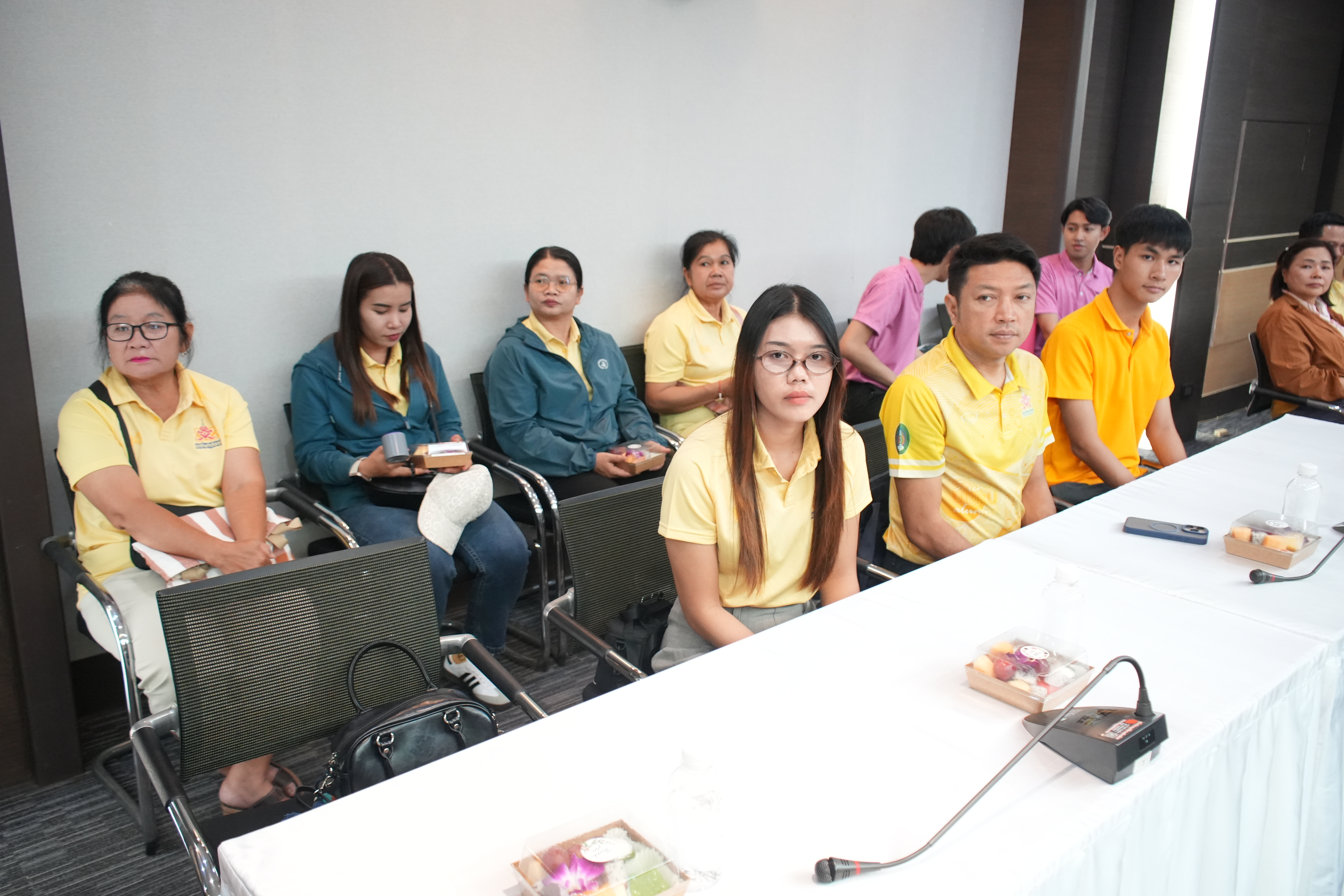 ต้อนรับ ราชภัฏอุบลราชธานี ศึกษาดูงานสำนักงานสีเขียว