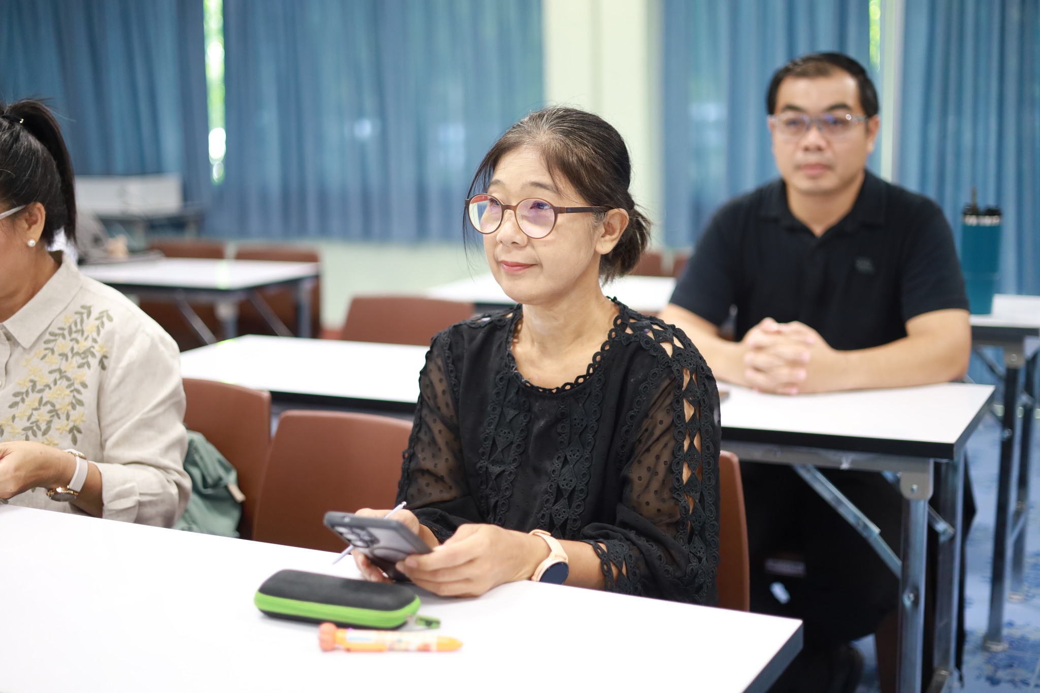 มรภ.รำไพพรรณี ติวเข้มบุคลากร! จัด Workshop เขียนข้อเสนอโครงการ อพ.สธ. ปี 2571 ตามแผนแม่บทระยะ 5 ปีที่แปด