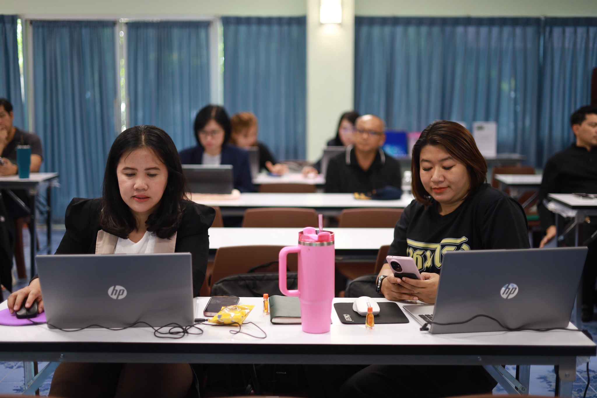 มรภ.รำไพพรรณี ติวเข้มบุคลากร! จัด Workshop เขียนข้อเสนอโครงการ อพ.สธ. ปี 2571 ตามแผนแม่บทระยะ 5 ปีที่แปด